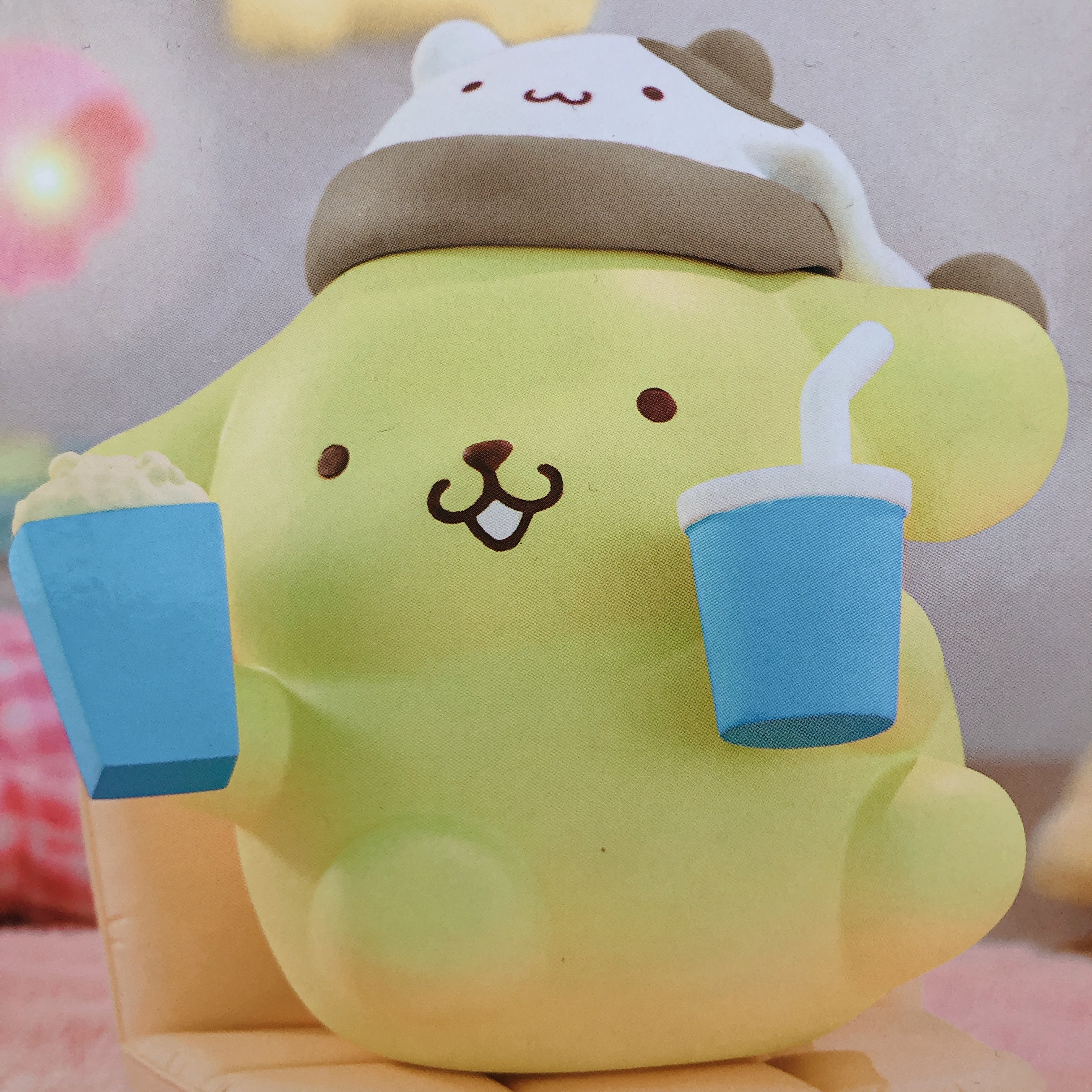 Sanrio Characters Pompompurin Nakayoshi Memories Relaxing Time at Home Figure