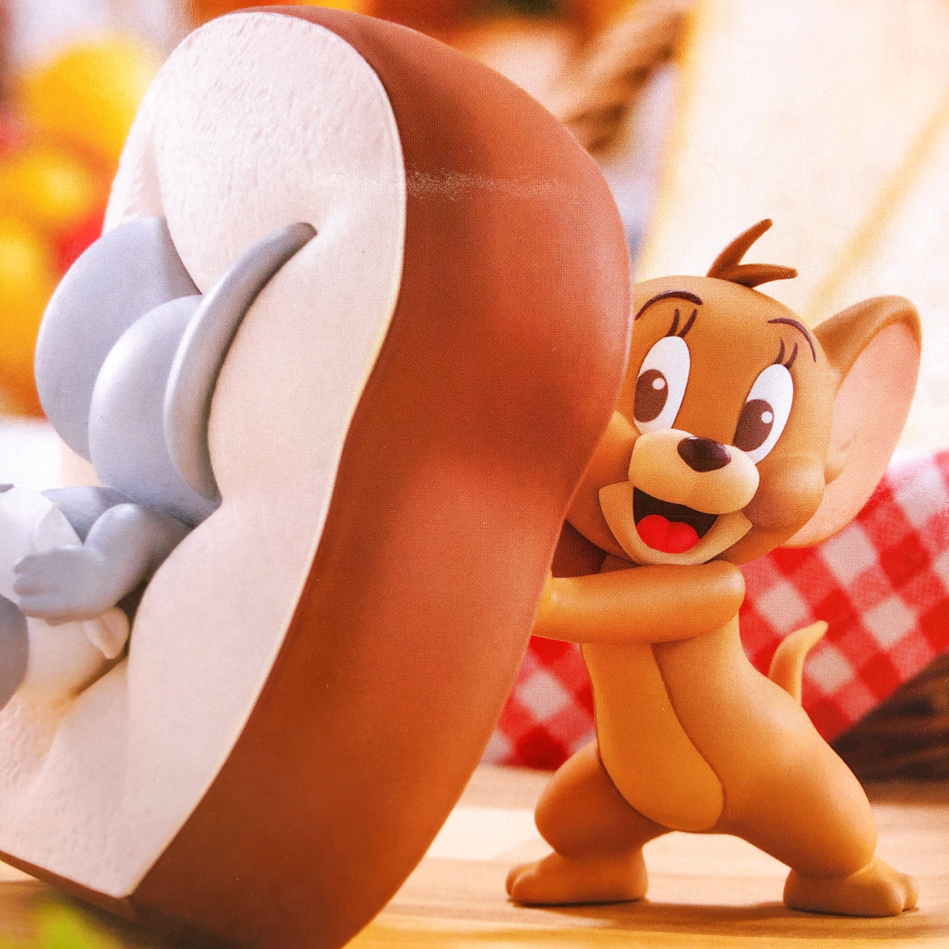 Tom and Jerry Big Soft Vinyl Figure Yummy Bread BANPRESTO Japan AUTHEN