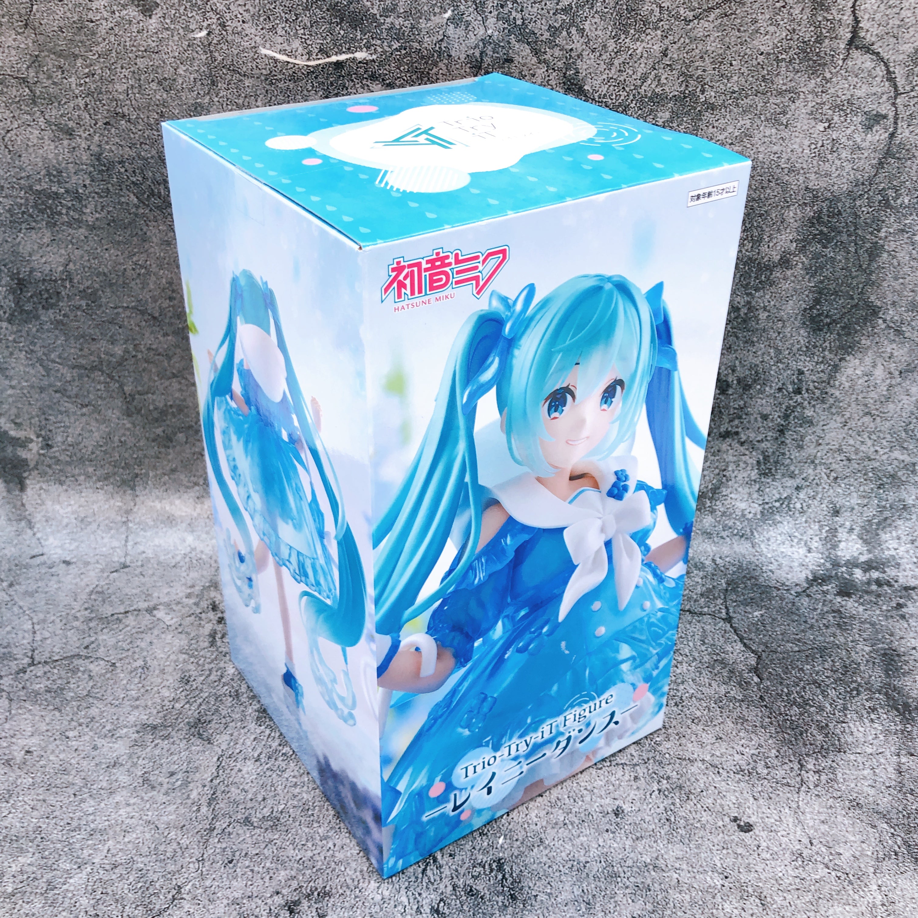 Hatsune Miku Rainy Dance Trio-Try-iT Figure FuRyu Japan AUTHENTIC FASTSHIP NEW