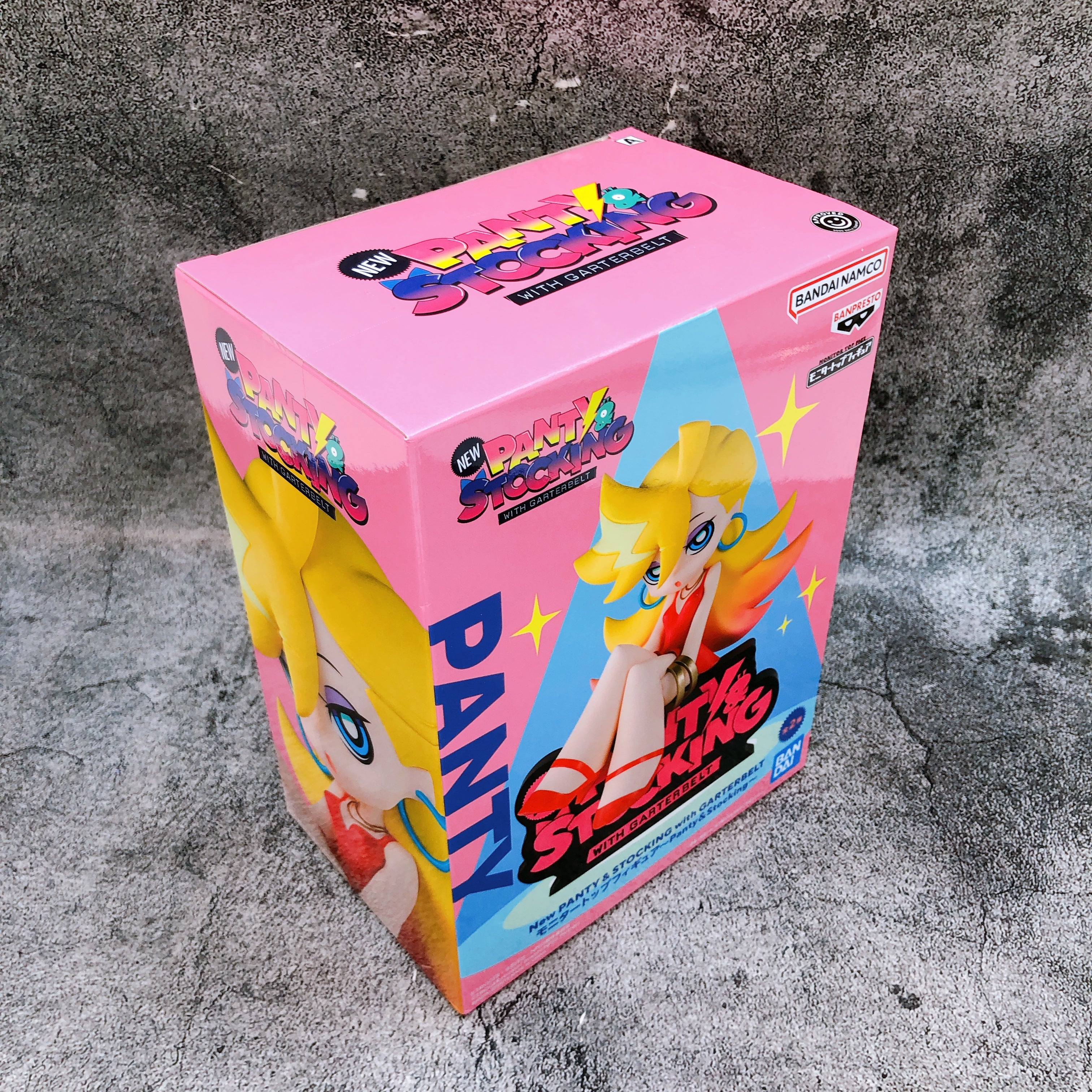 New PANTY＆STOCKING with GARTERBELT Panty Monitor Top Figure BANPRESTO Japan