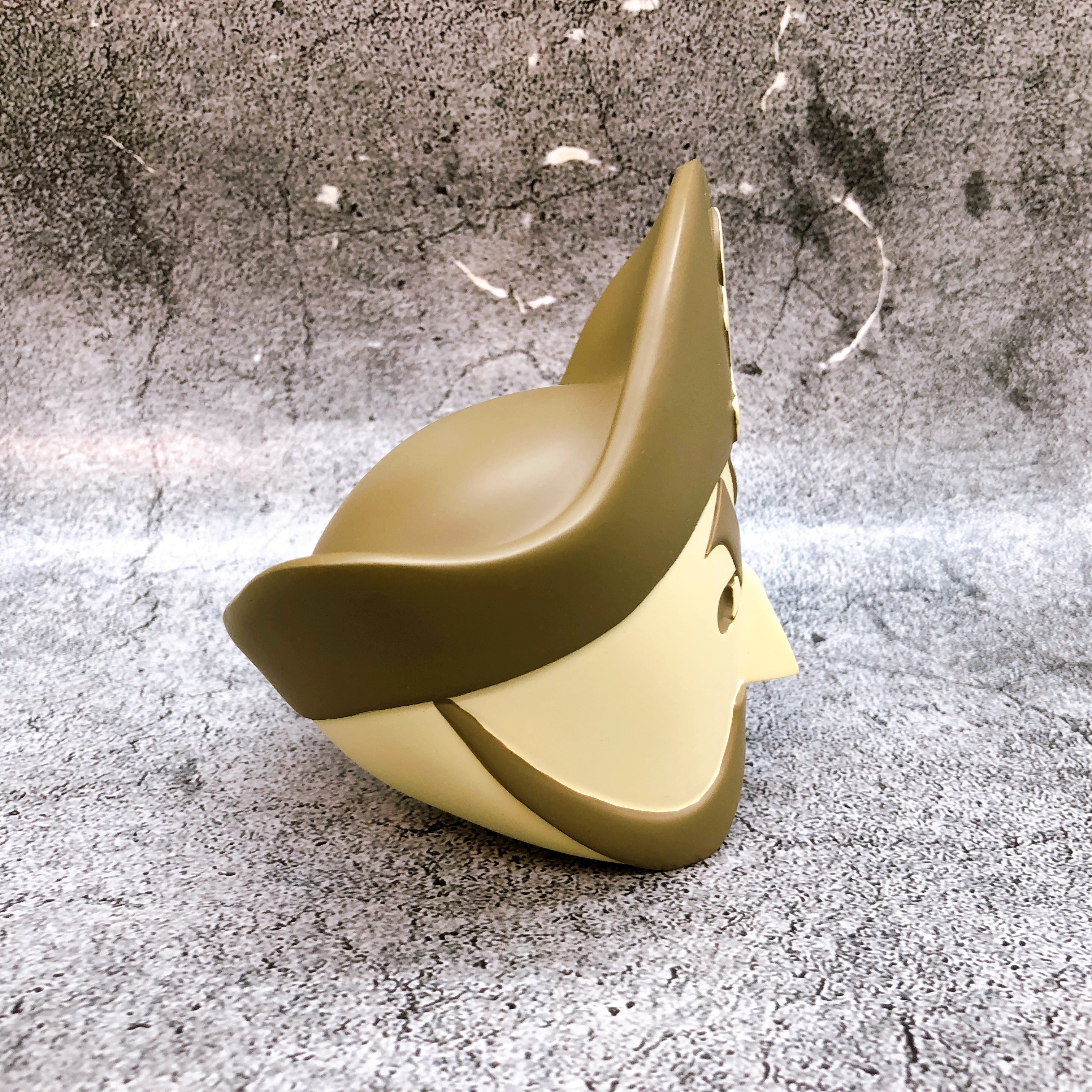 Weekly Shonen Jump Journey Cream Ver Desktop Display Figure from Japan FASTSHIP