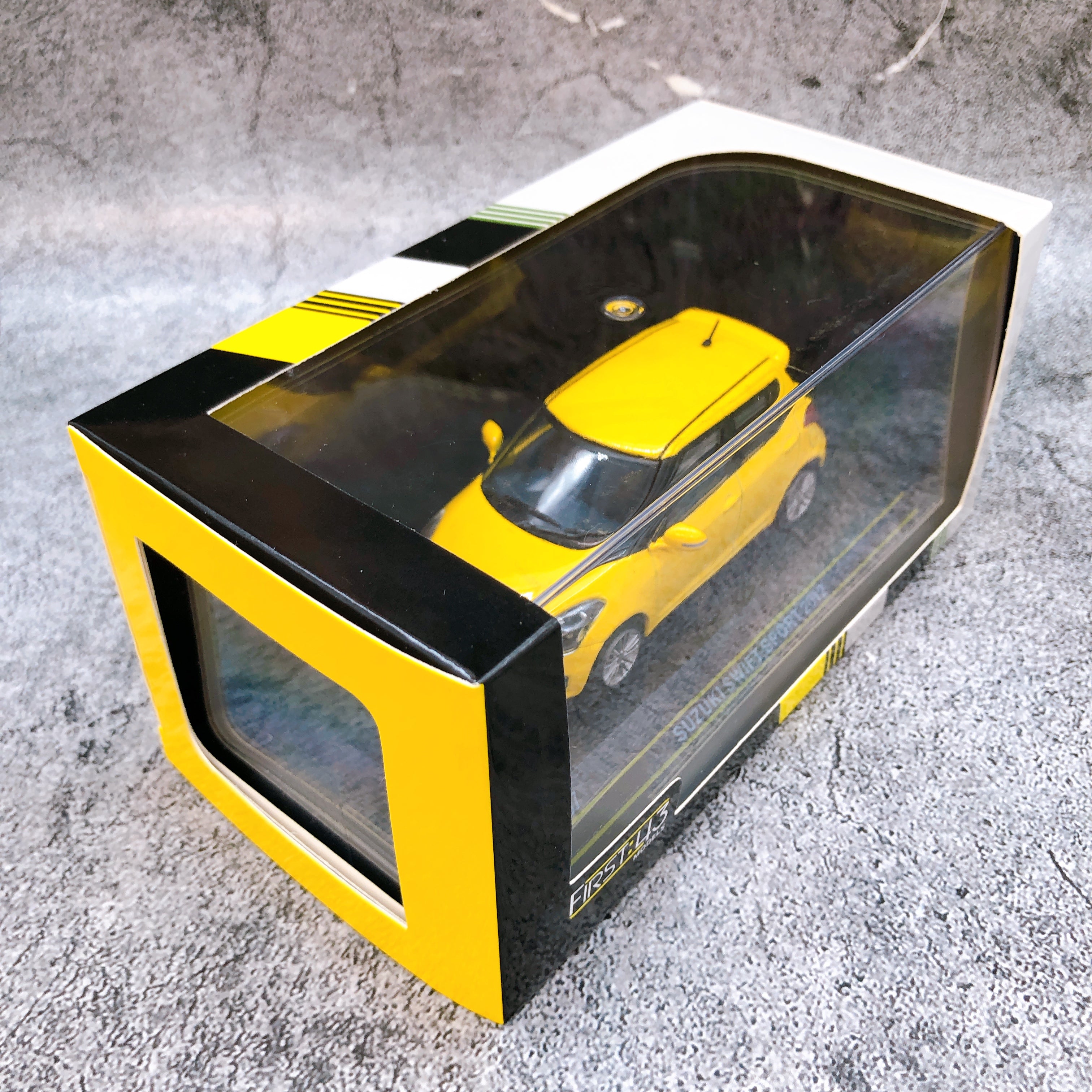 FIRST:43 Models Suzuki Swift Sports 2012 Yellow 1/43 Scale Japan NEW FASTSHIP