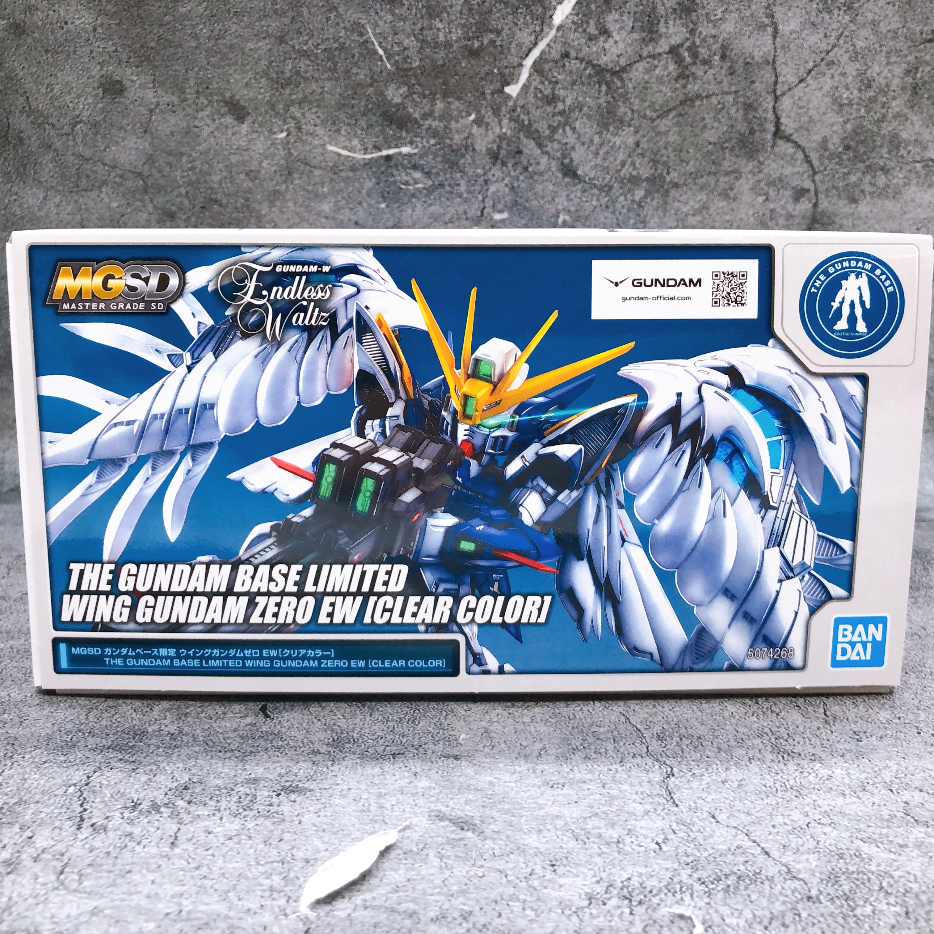 MGSD Wing Gundam Zero EW Clear Color Gundam Base Limited Kit 15+ Bandai Japan