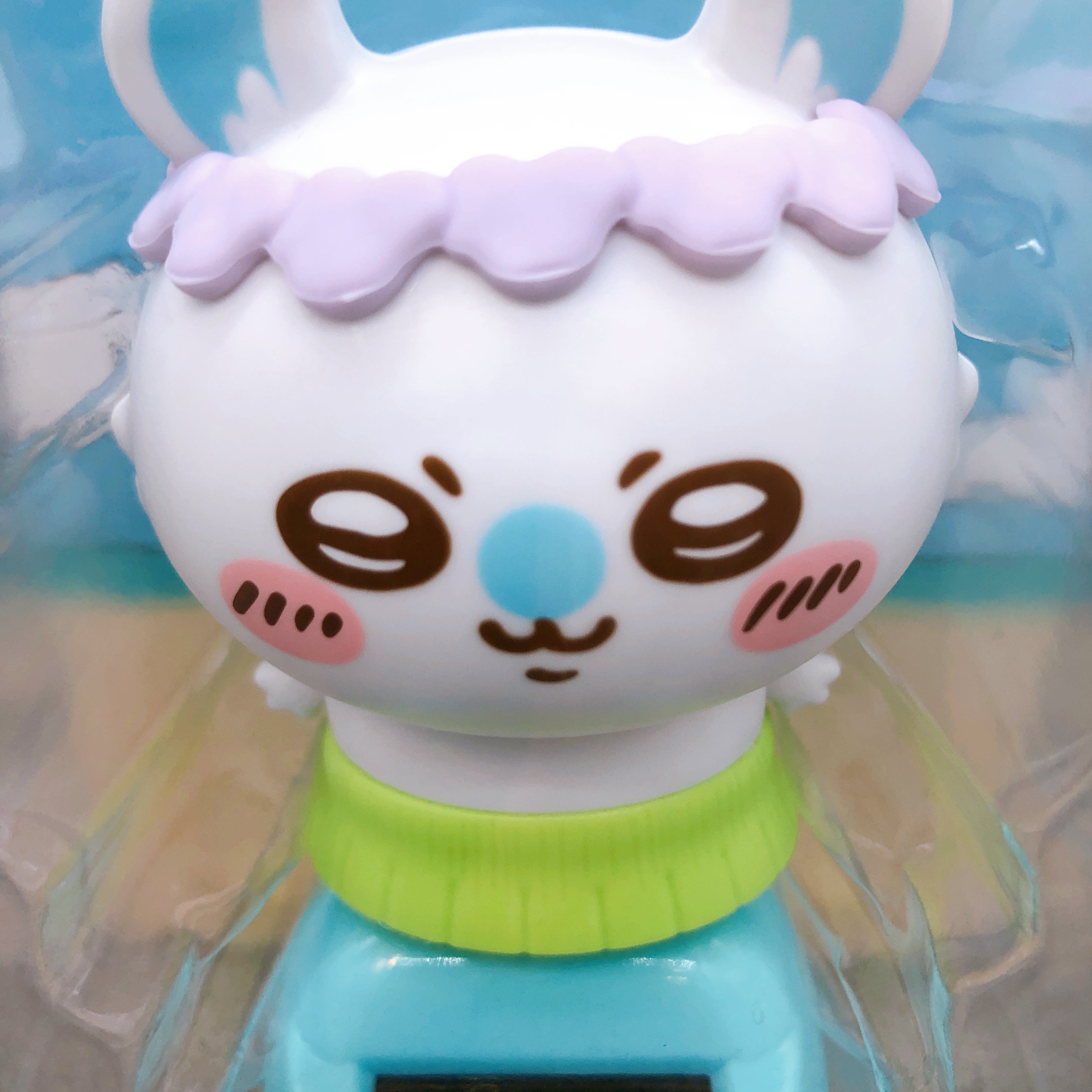 Chiikawa the Movie Momonga Solar Powered Bobblehead Swaying Figure Parade Japan