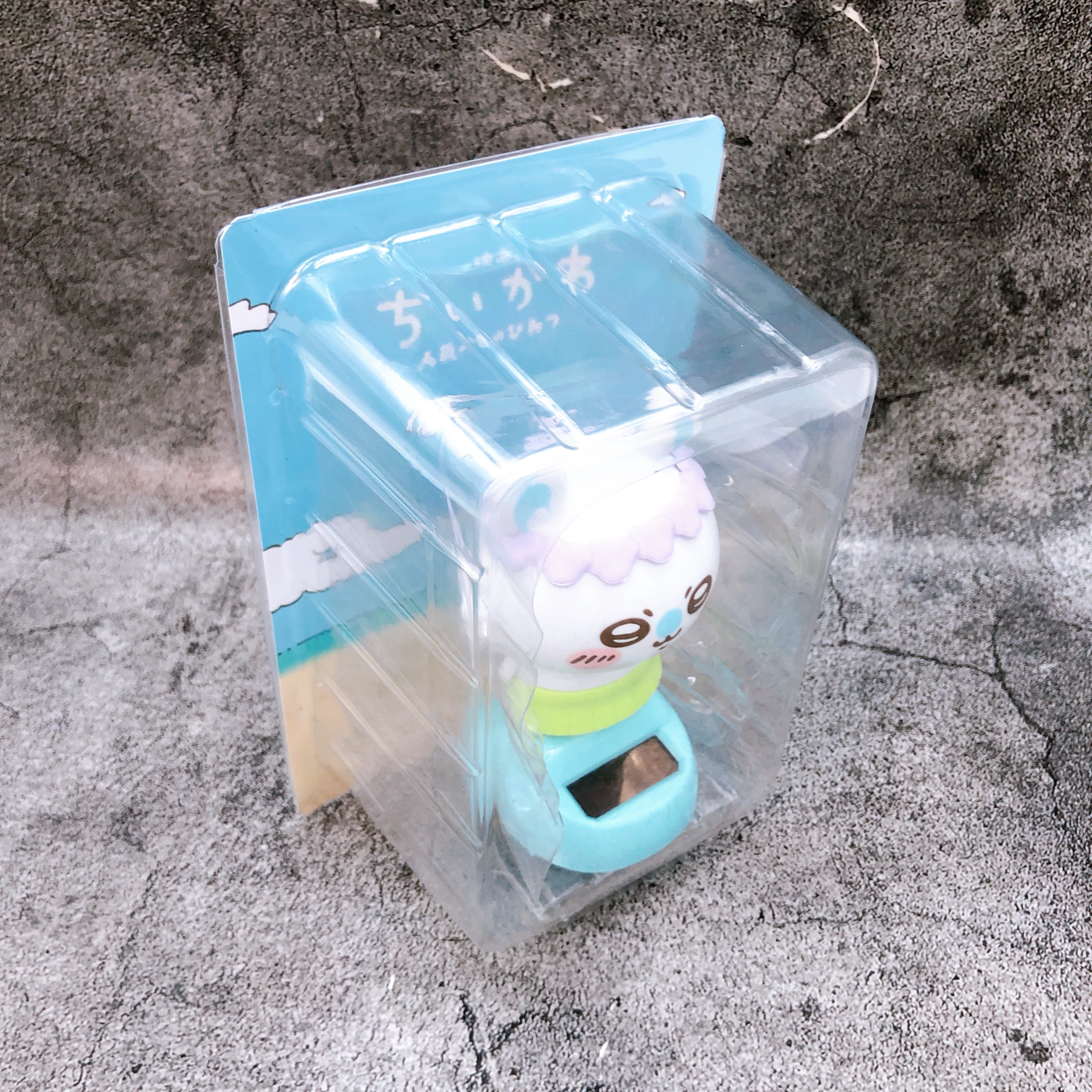 Chiikawa the Movie Momonga Solar Powered Bobblehead Swaying Figure Parade Japan