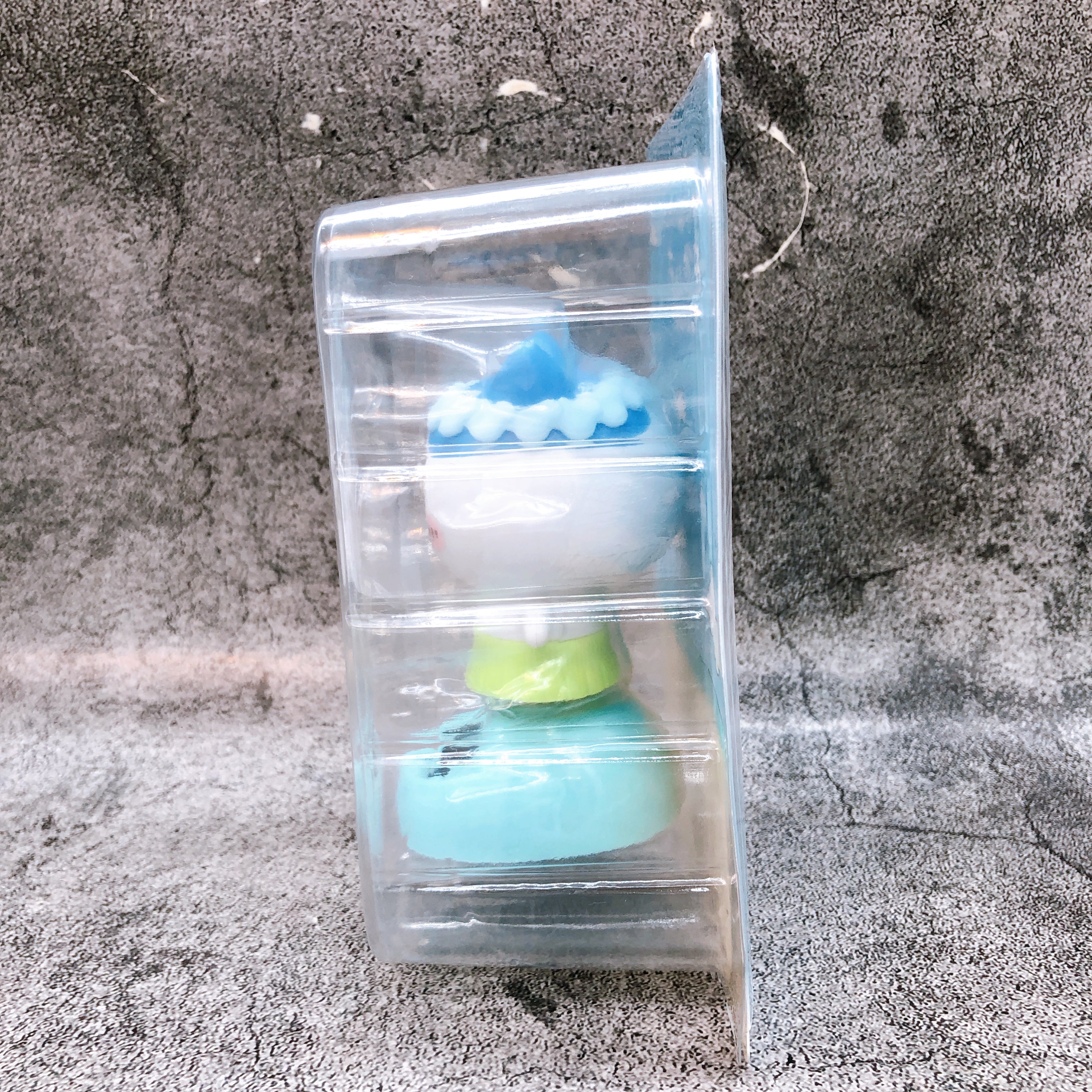 Chiikawa the Movie Hachiware Solar Powered Bobblehead Swaying Figure Parade