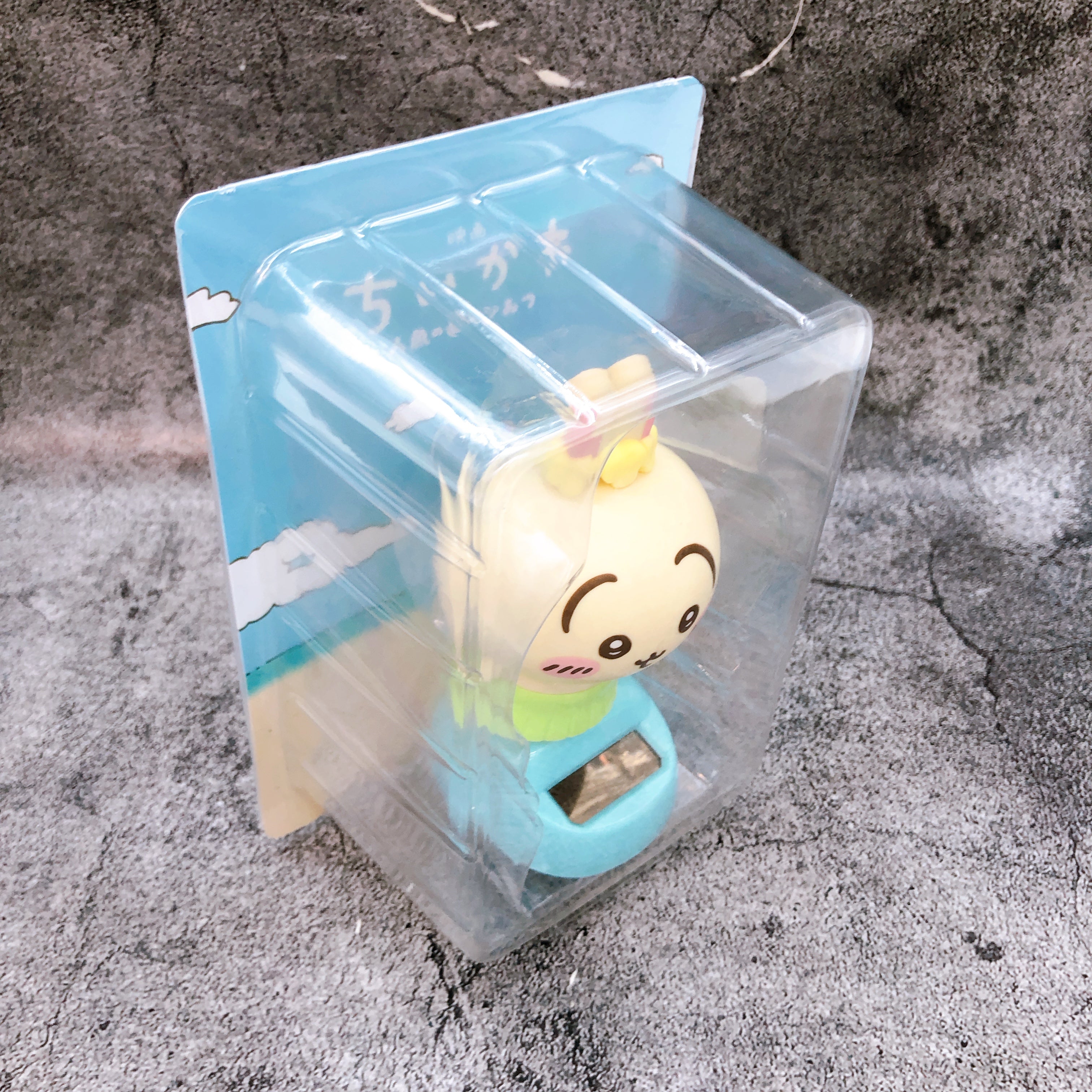 Chiikawa the Movie Usagi Solar Powered Bobblehead Swaying Figure Parade Japan