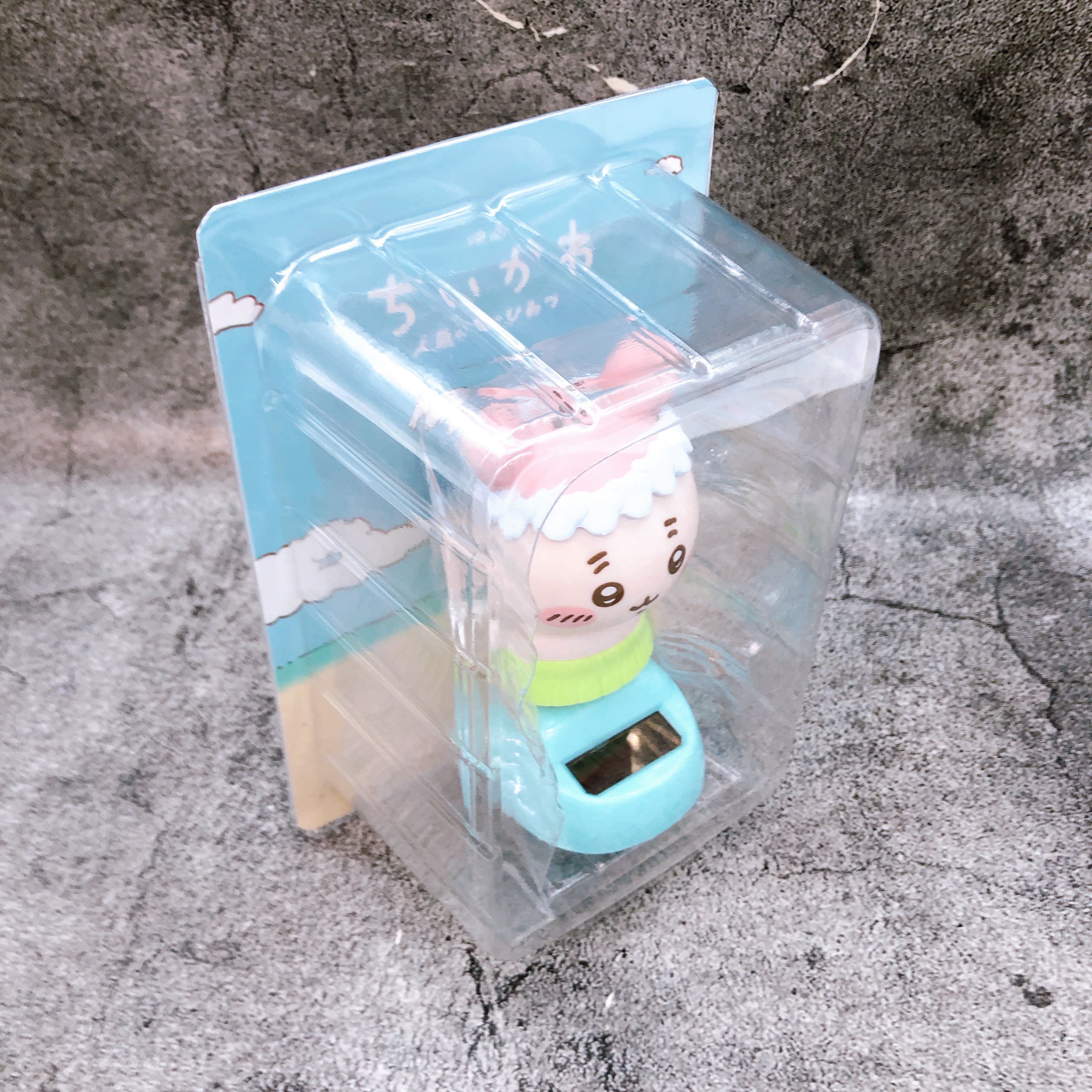 Chiikawa the Movie Furuhonya Solar Powered Bobblehead Swaying Figure Parade