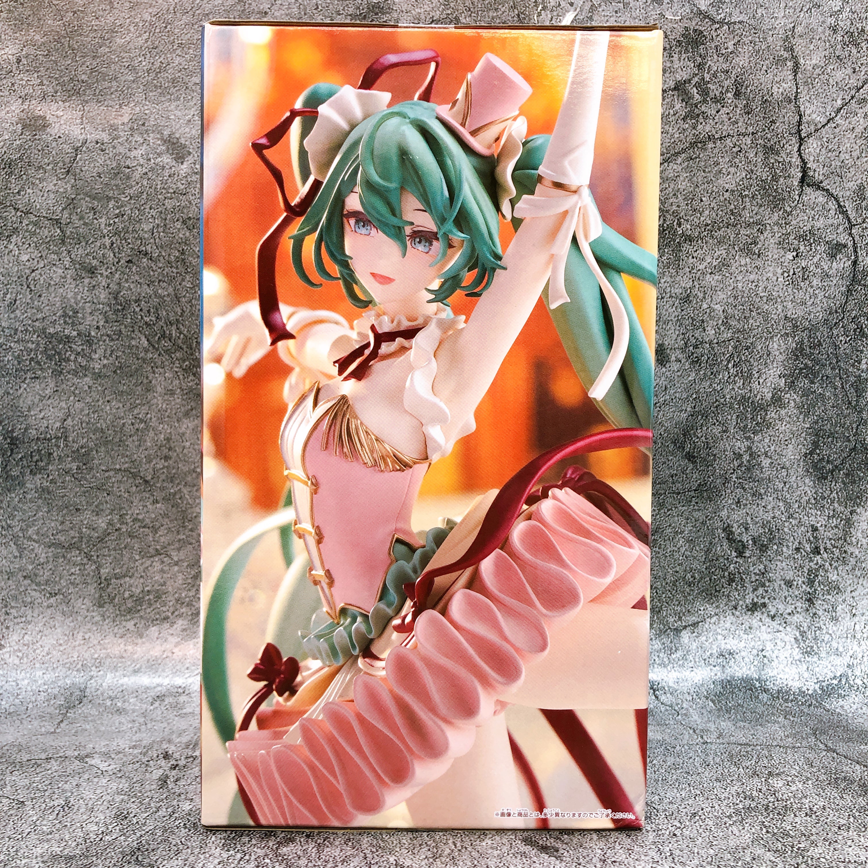 Hatsune Miku From The Nutcracker Suite Figure BANPRESTO EVOLVE Classical tuning