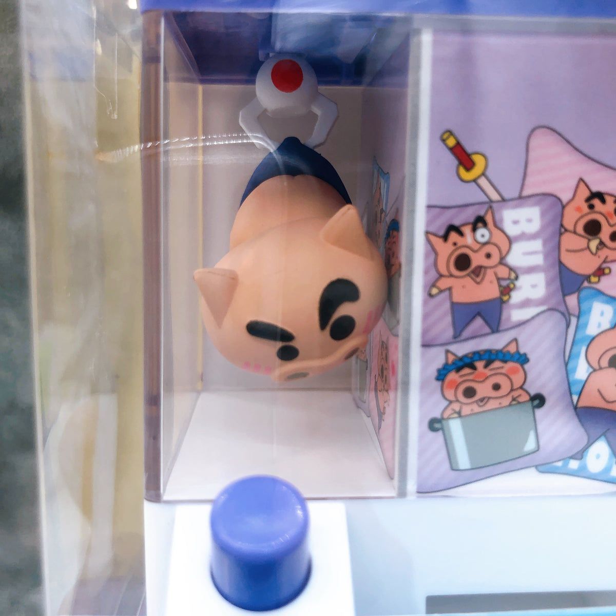 Crayon Shin-chan Buriburi Zaemon Push！Crane Game-Style Coin Purse BANPRESTO