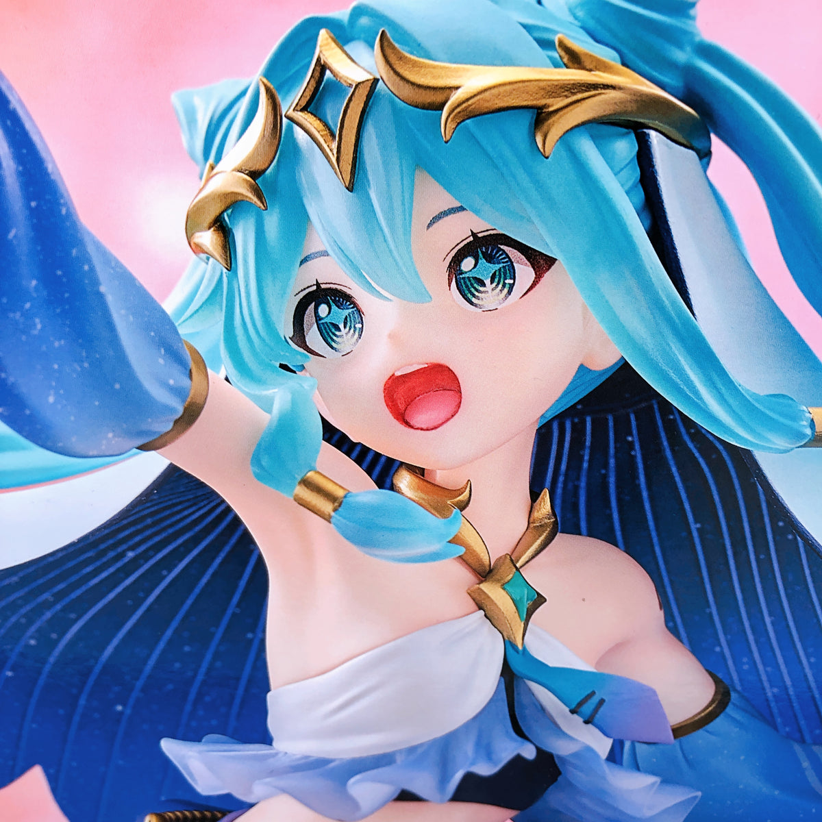 Hatsune Miku Cosmic Figure FIGURIZMα SEGA Japan Sealed AUTHENTIC FASTSHIP 15+