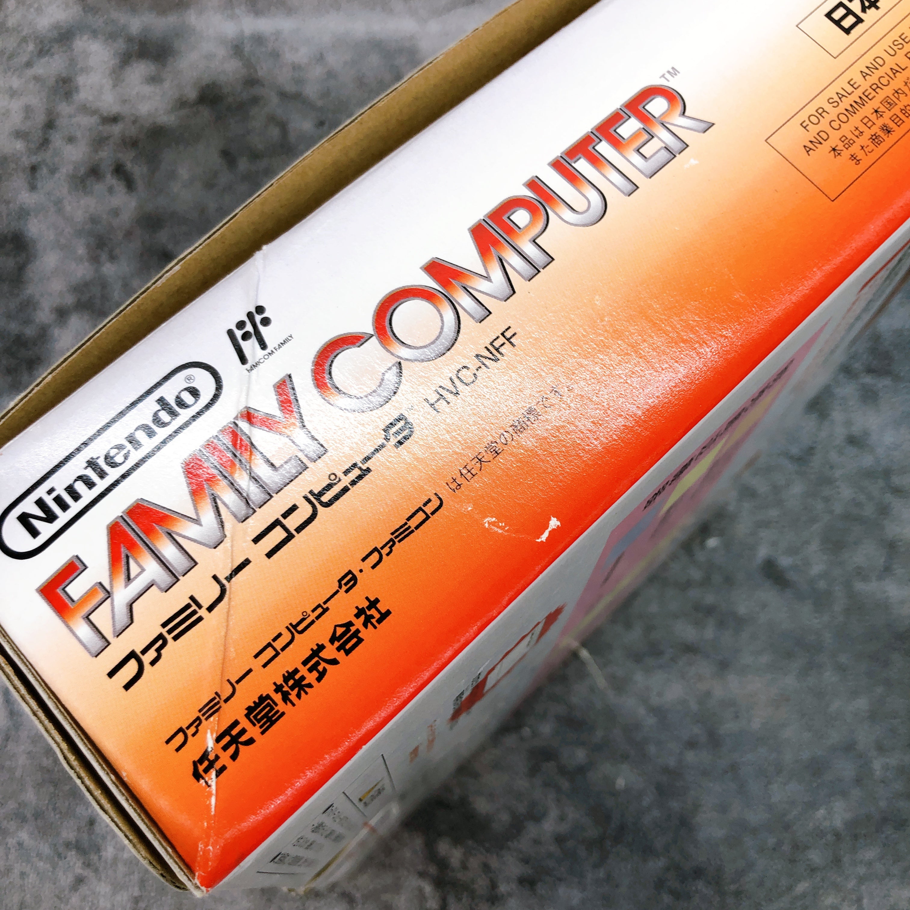 Nintendo new AV Famicom Console HVC-101 NES Boxed in Stock