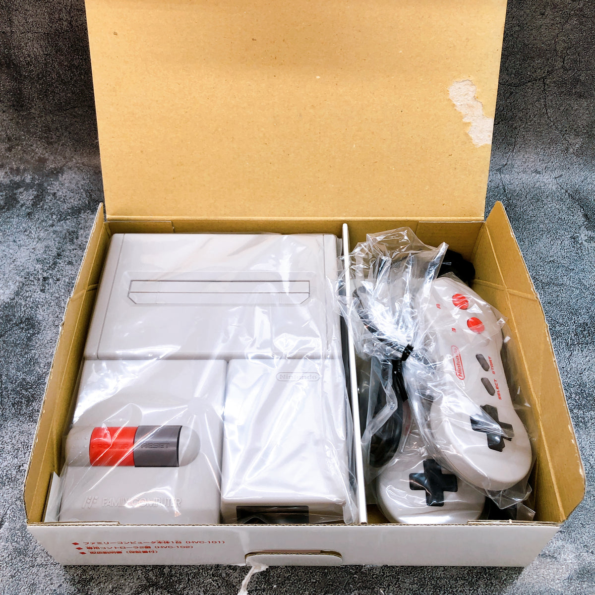 Nintendo AV Famicom New Family Computer Console HVC-NFF HVC-101 NES Japan Tested