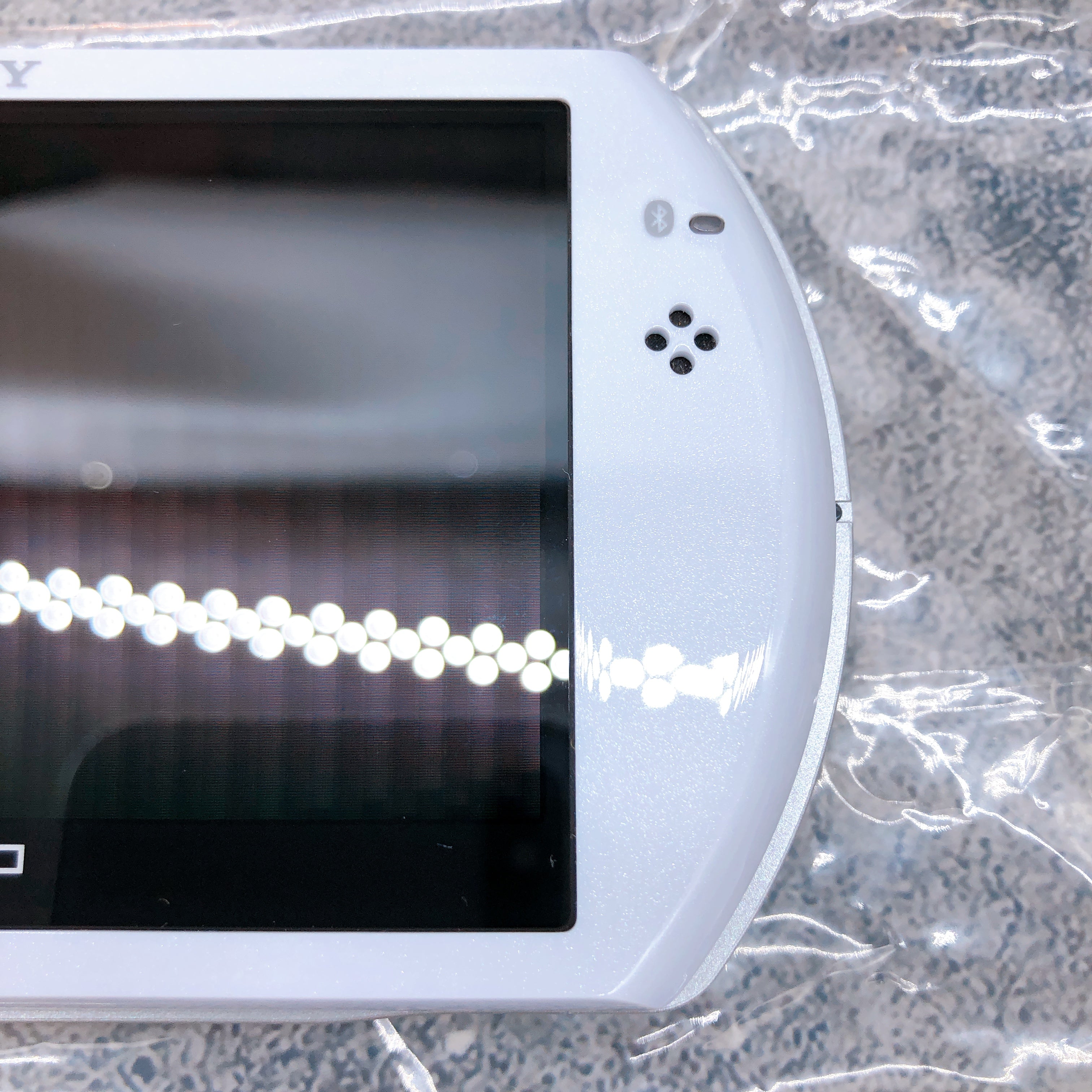 Sony PSP GO PlayStation Portable Pearl White Console PSP-N1000 Boxed i