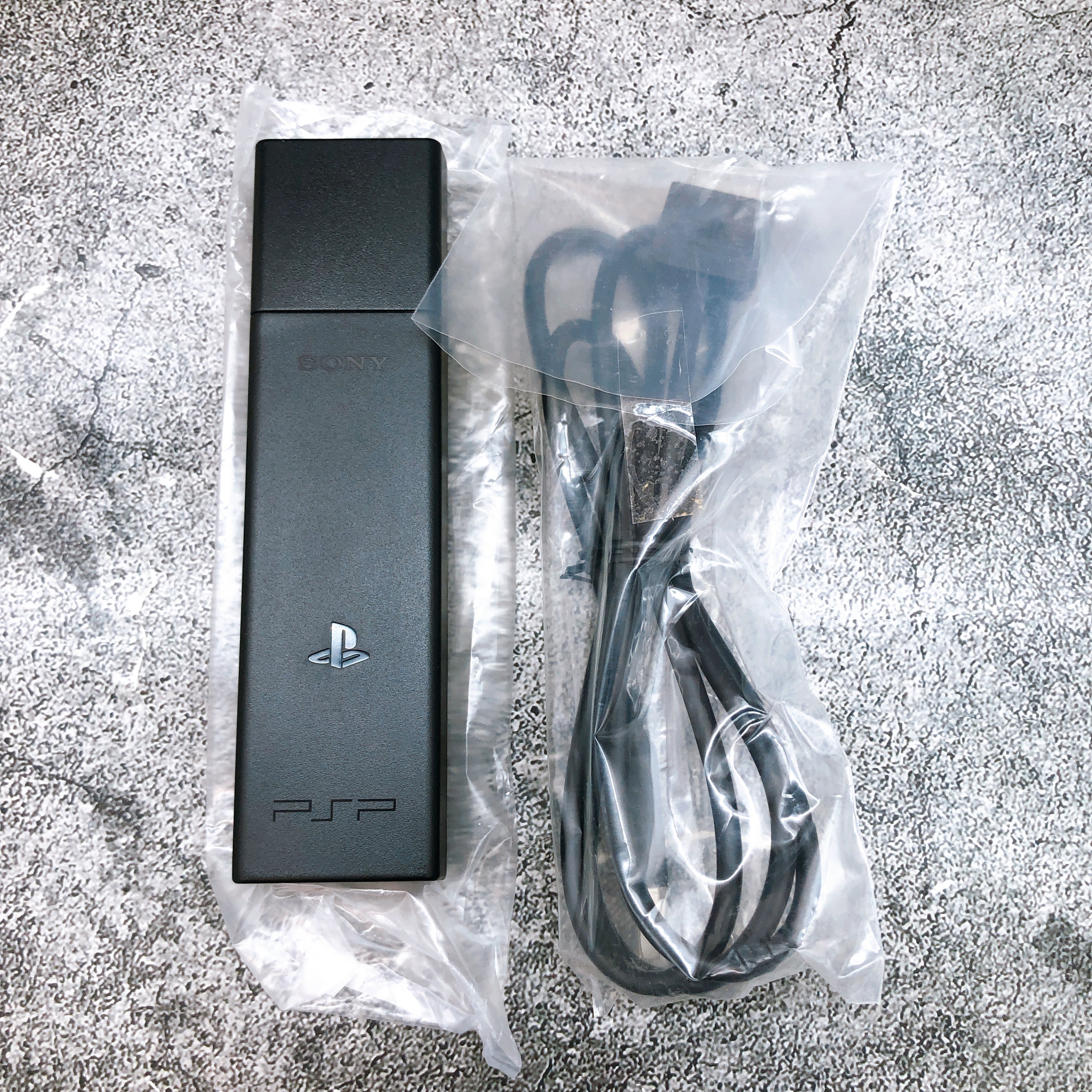 Sony PSP GO PlayStation Portable Pearl White Console PSP-N1000 Boxed in Stock