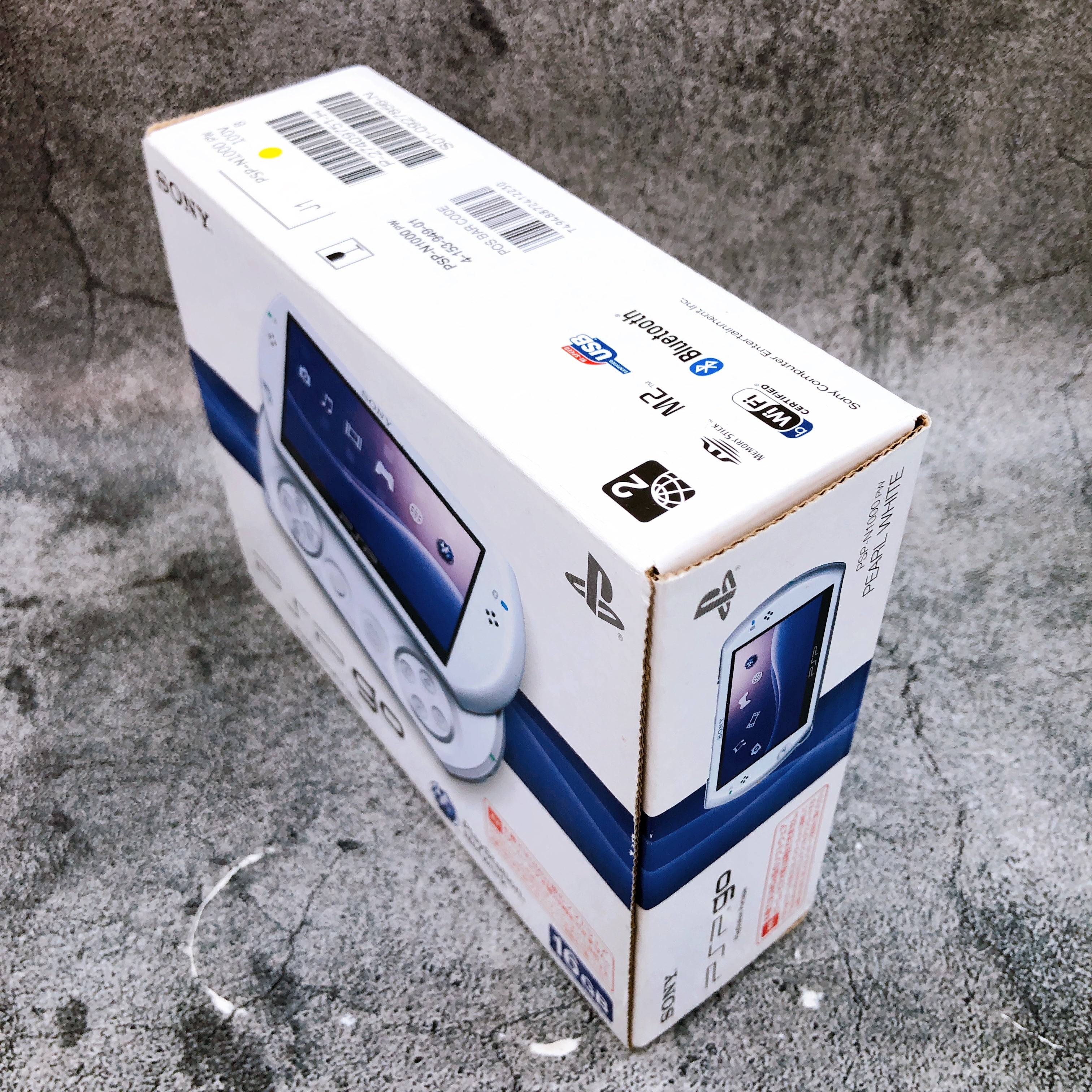 Sony PSP GO PlayStation Portable Pearl White Console PSP-N1000 Boxed in Stock