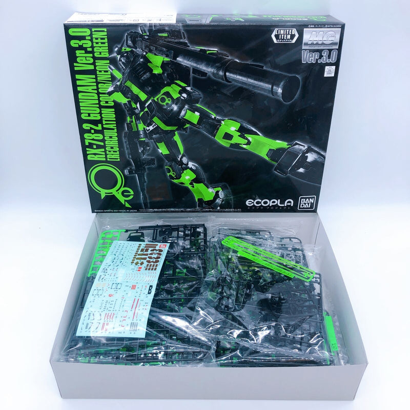 MG 1/100 RX-78-2 GundamVer.3.0 [RECIRCULATION COLOR/NEON GREEN] Ecopla Project