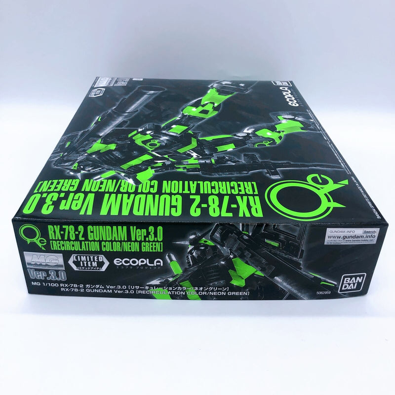 MG 1/100 RX-78-2 GundamVer.3.0 [RECIRCULATION COLOR/NEON GREEN] Ecopla Project