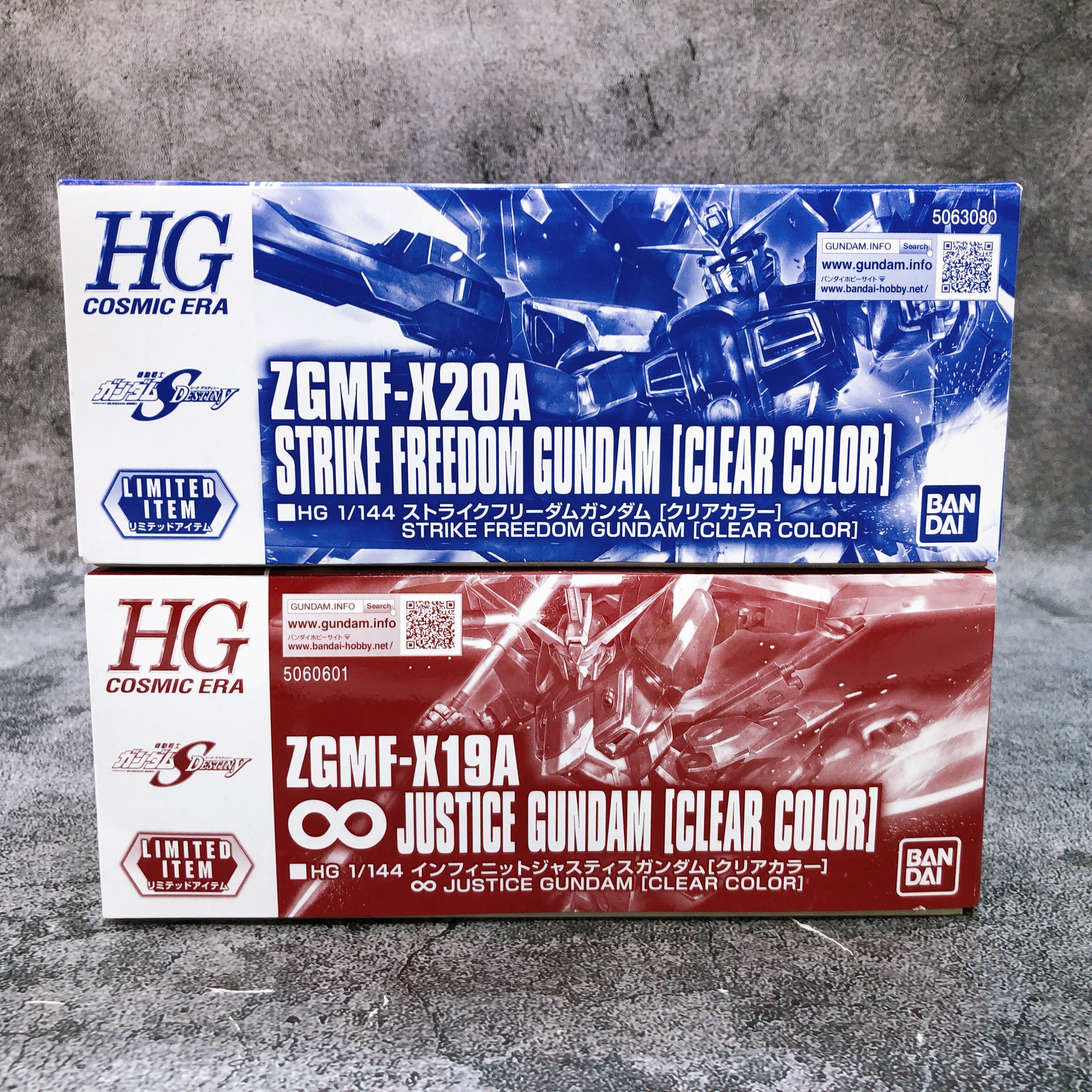 HG 1/144 Strike Freedom Gundam & Infinite Justice Gundam Clear Color Set Bandai