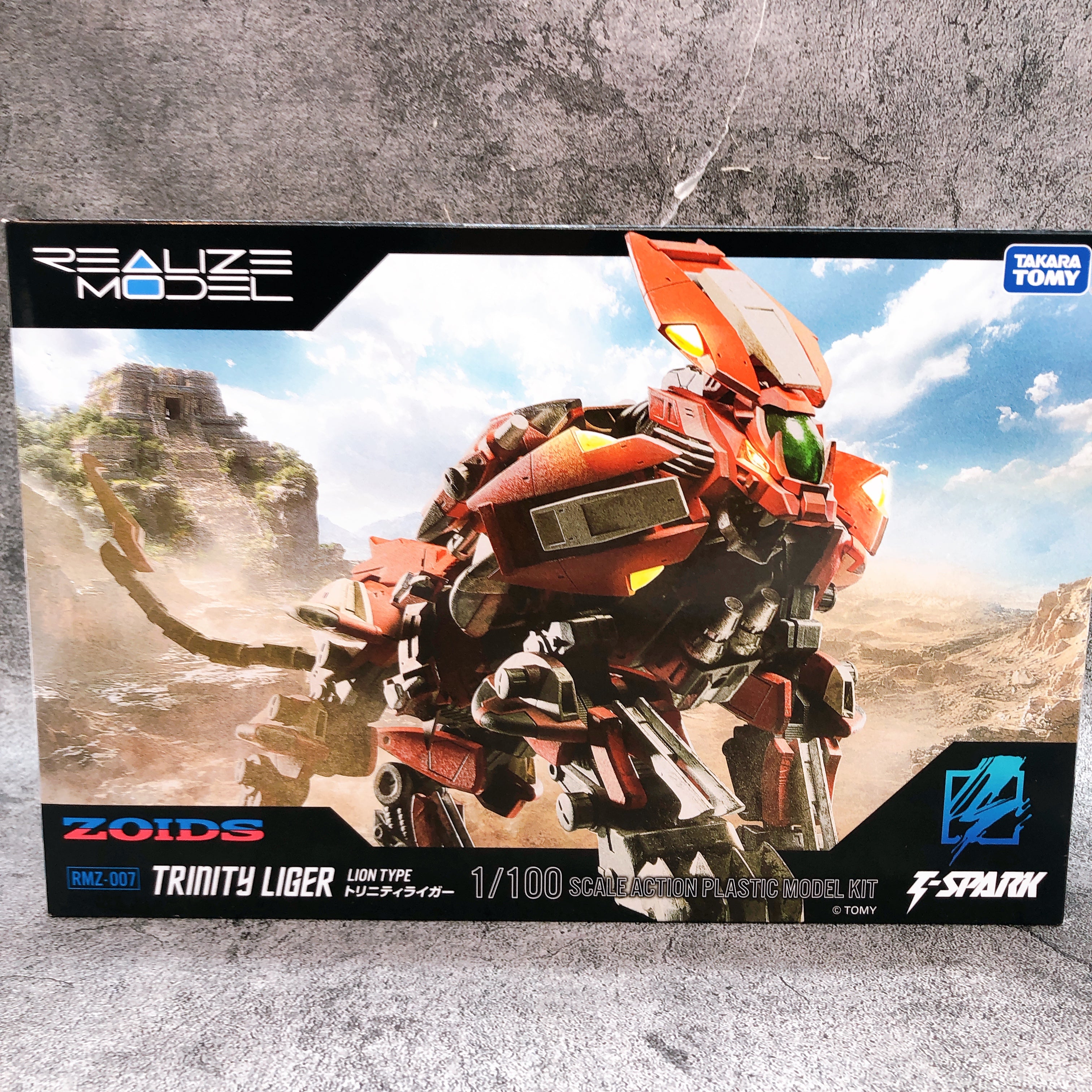 ZOIDS REALIZE MODEL 1/100 Saber Tiger Schwarz Special & Trinity Liger