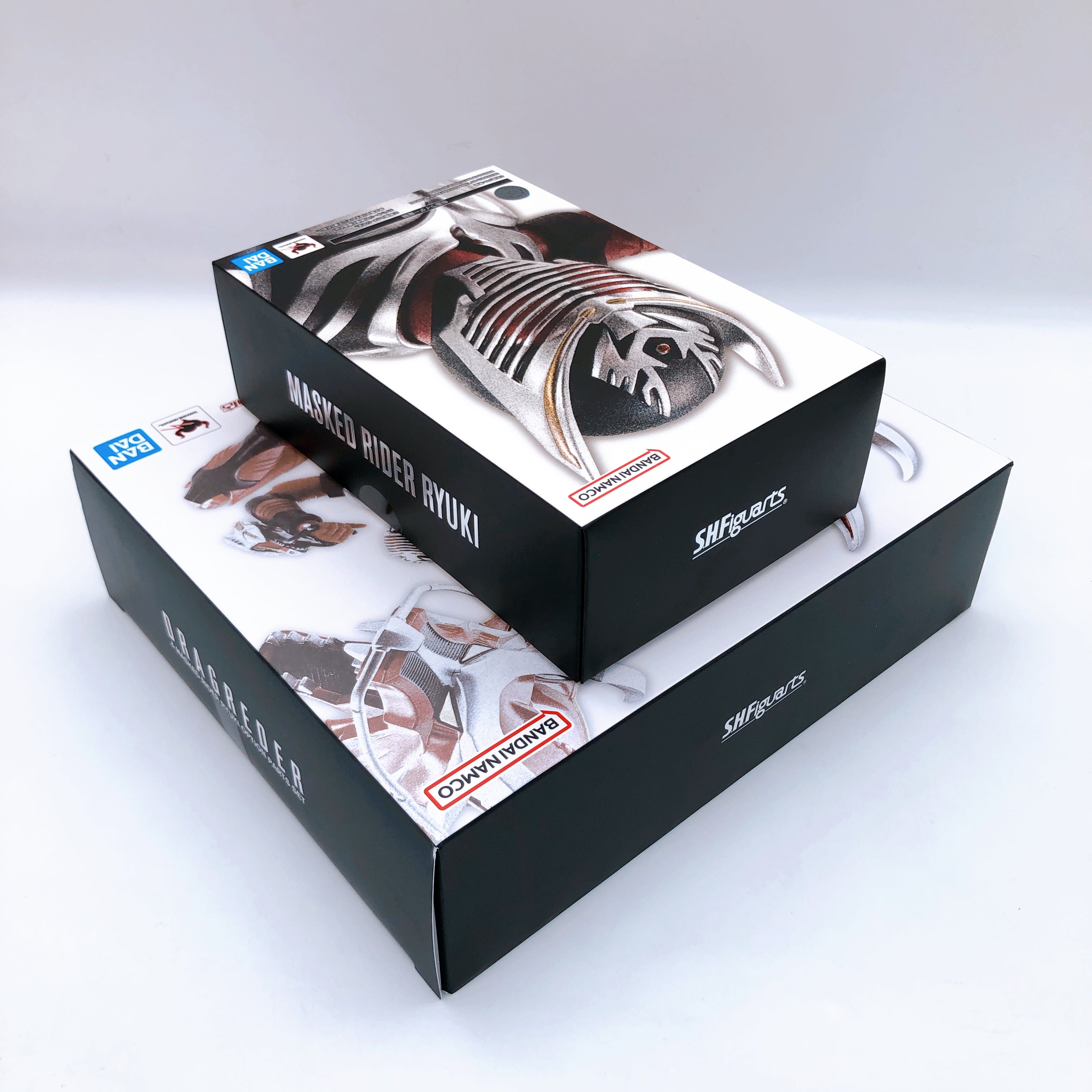 S.H.Figuarts Shinkocchou Seihou Kamen Rider Ryuki & Dragreder & Option Parts Set