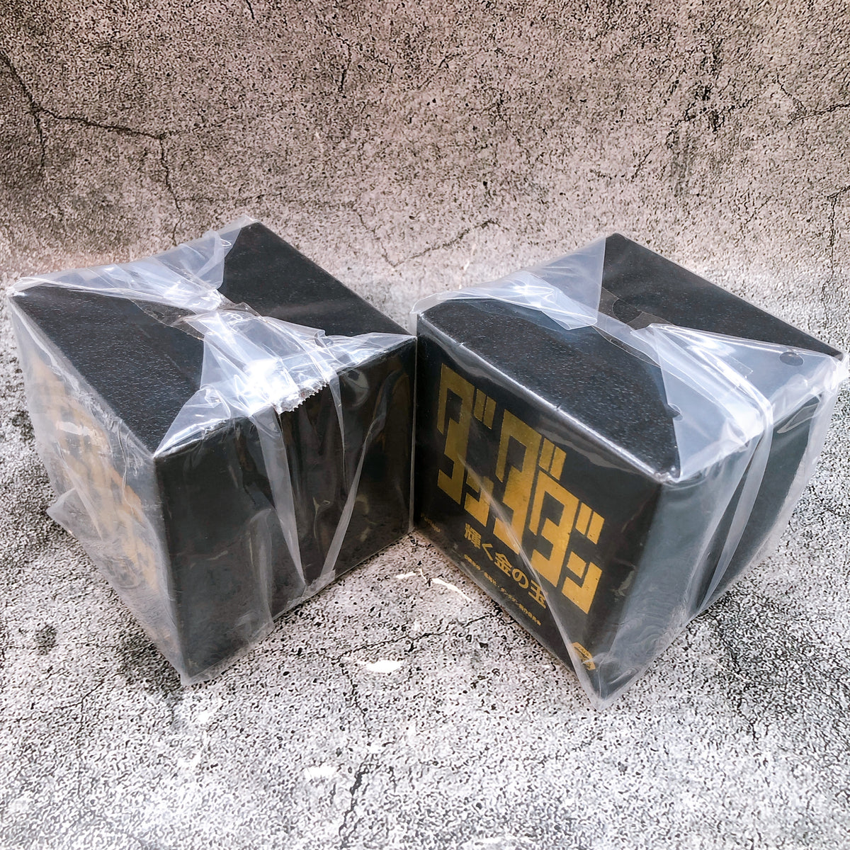 Dandadan Shining Golden Ball Set of 2 FuRyu Japan AUTHENTIC FASTSHIP Sealed