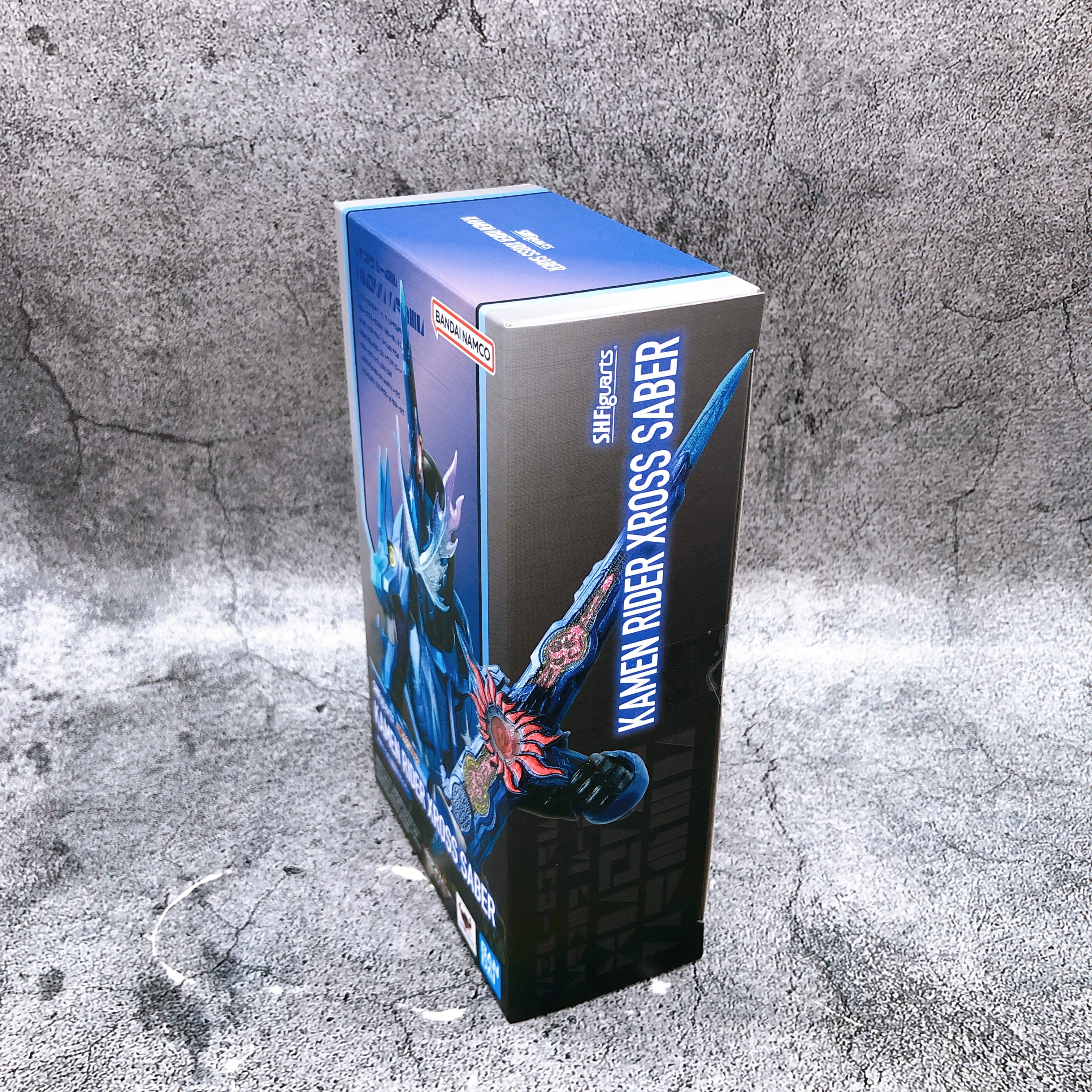 Kamen Rider Xross Saber & 10 SEIKEN SET S.H. Figuarts Figure Japan Sealed