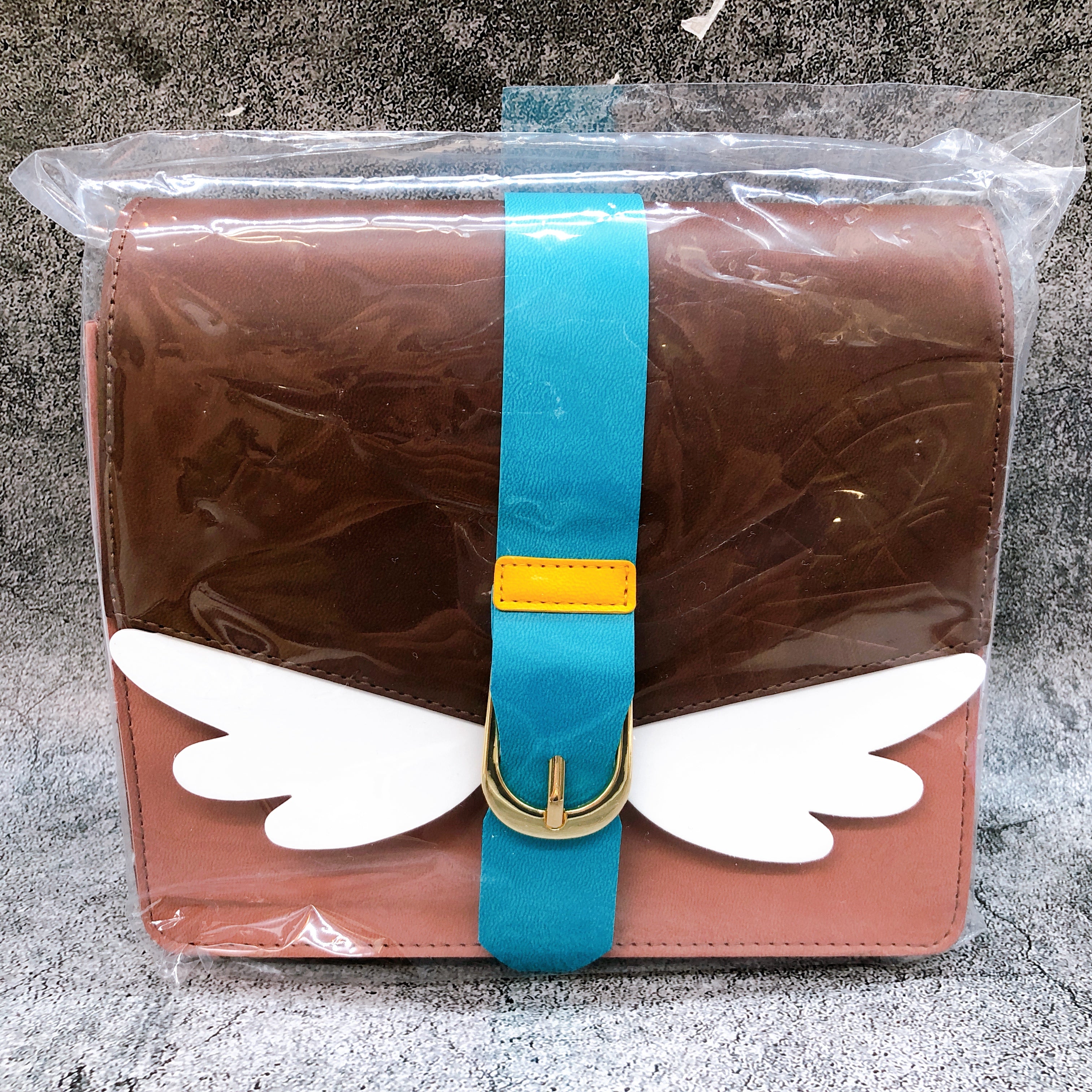 Hatsune Miku 100th Adventure Ver. Nendoroid 2639 Figure & Pouch & Catalog SET