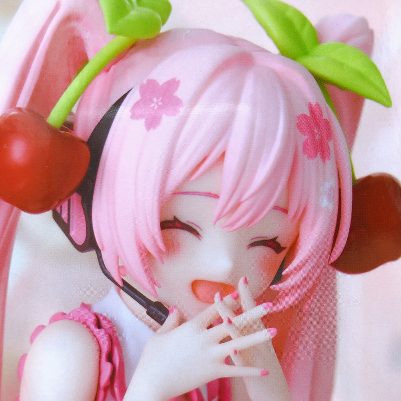 Hatsune Miku Sakura Miku 2023 Smile ver. Noodle Stopper Figure [FuRyu]