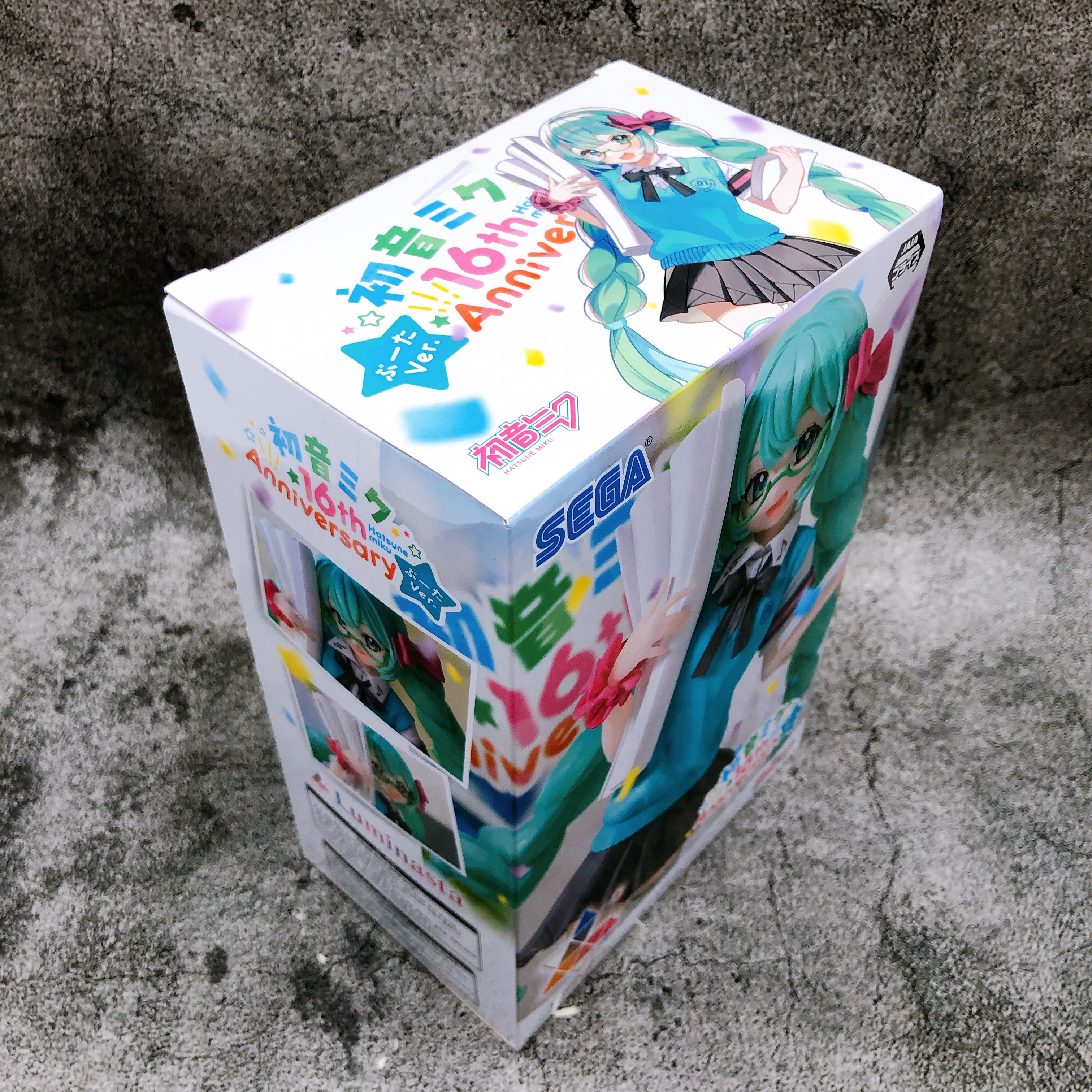 Miku　本日のみ Hatsune Miku 16th Anniversary Buta Ver. Luminasta [SEGA]