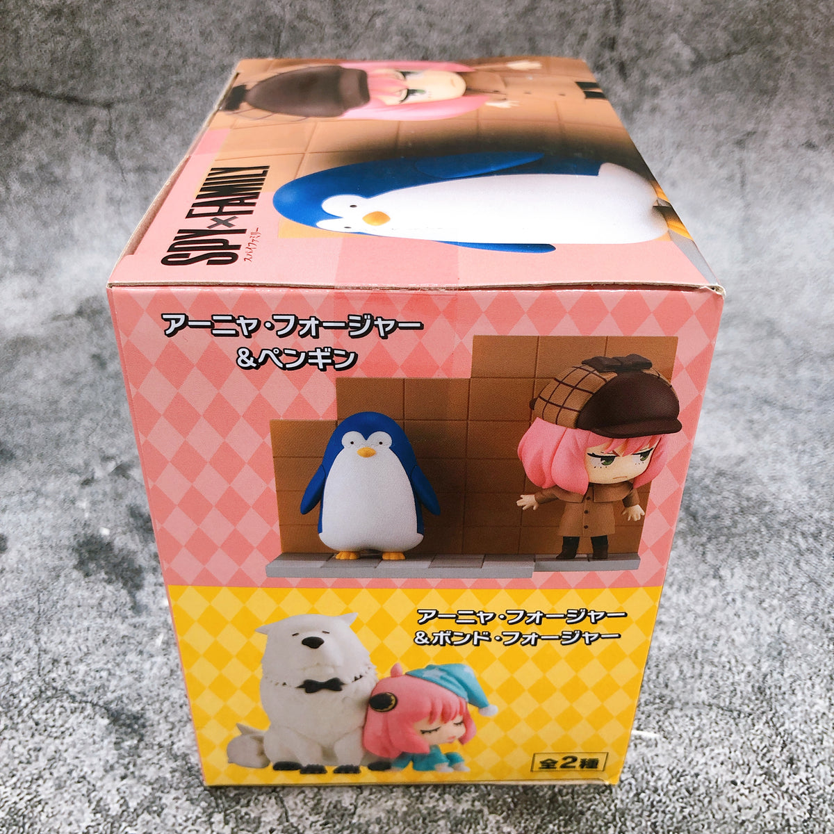 SPY×FAMILY Anya Forger u0026 Penguin Hold Figure Mini [FuRyu]