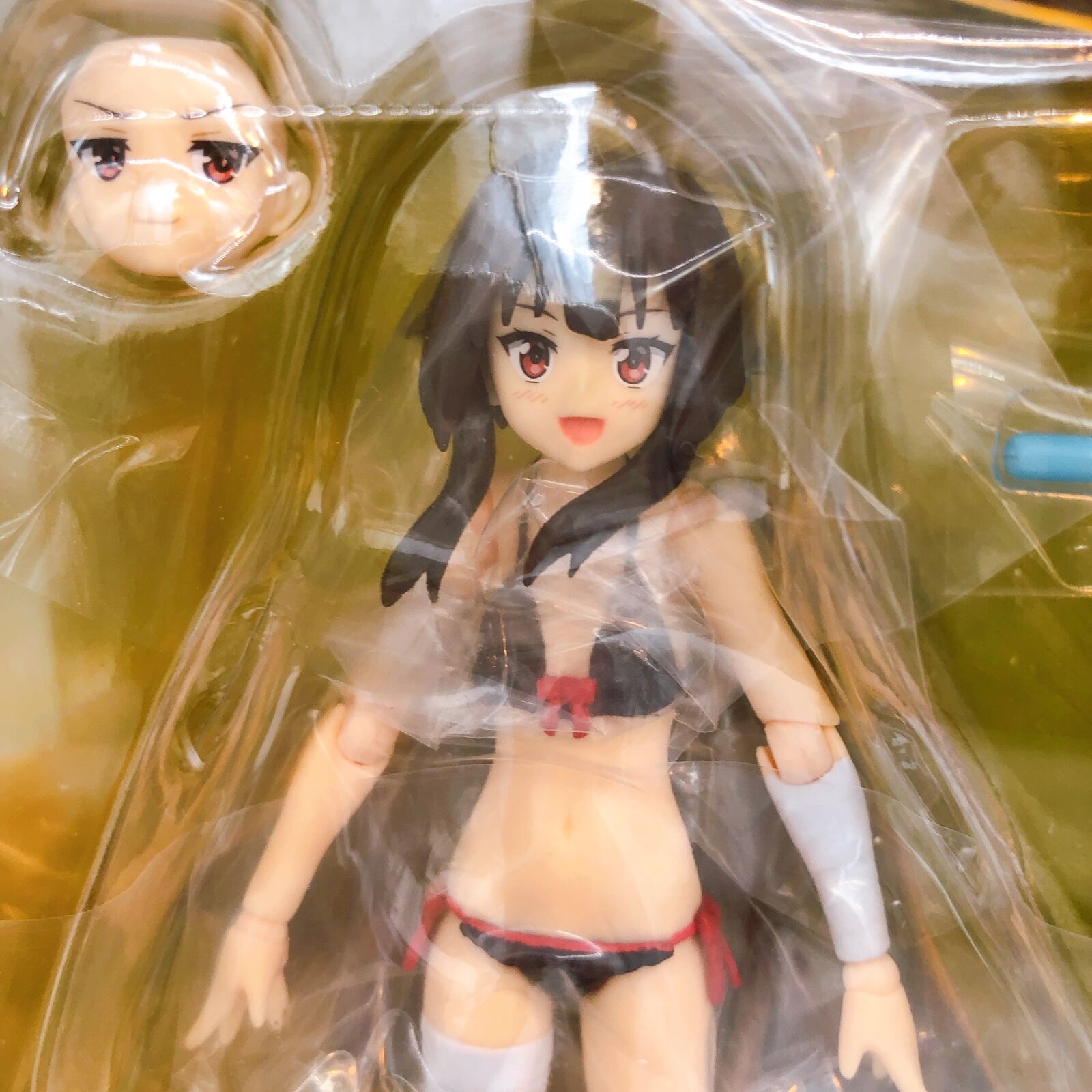 figma EX-056 KonoSuba Legend of Crimson Megumin Swimsuit Ver