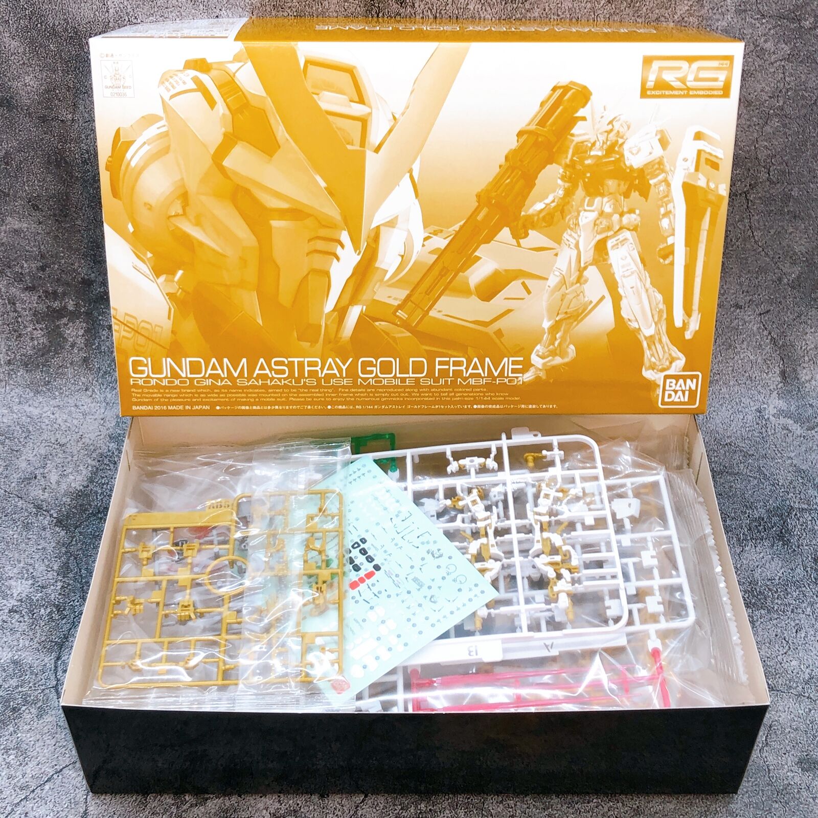 RG 1/144 Gundam Astray Gold Frame [Premium Bandai]