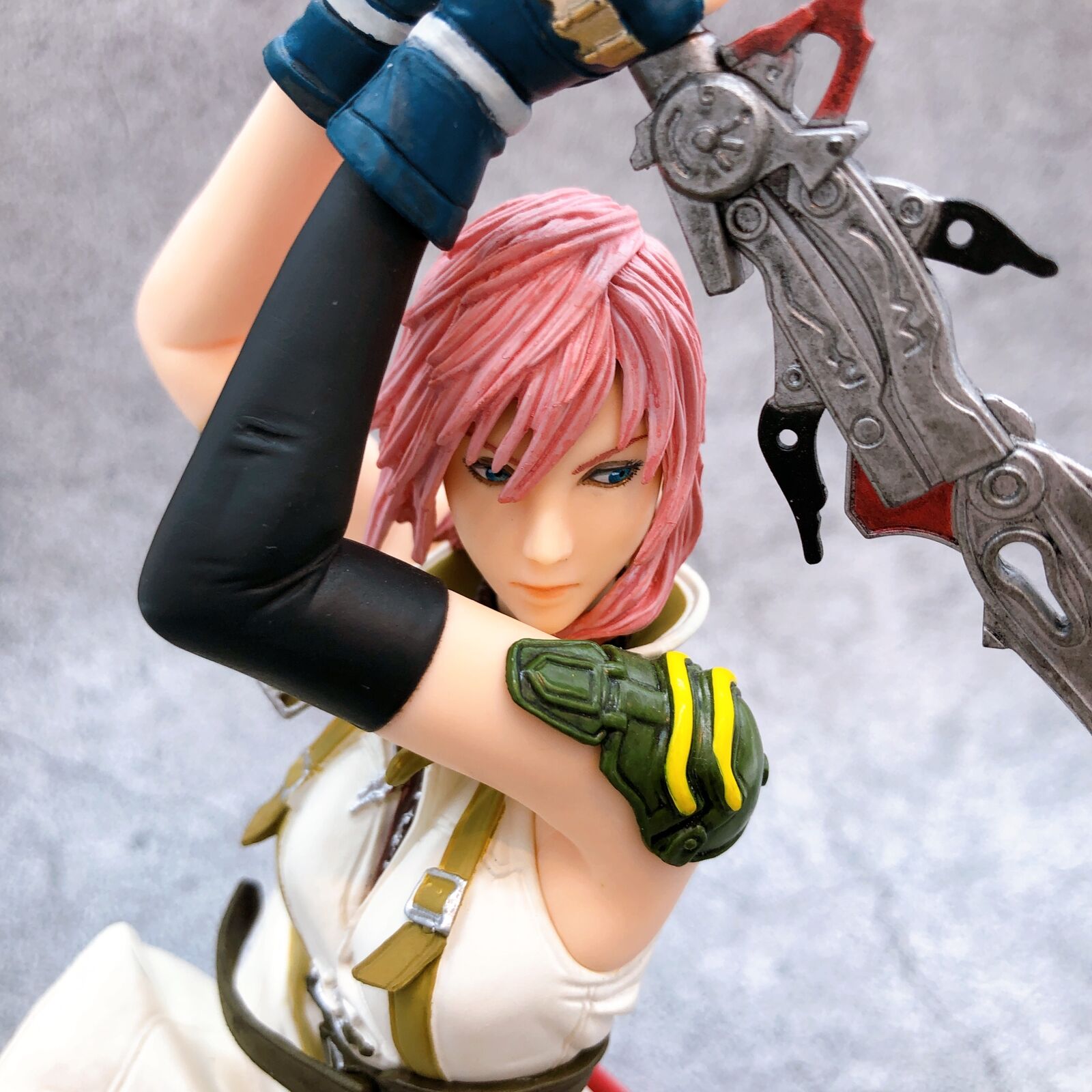 FINAL FANTASY XIII Lightning STATIC ARTS BUST [Square Enix]