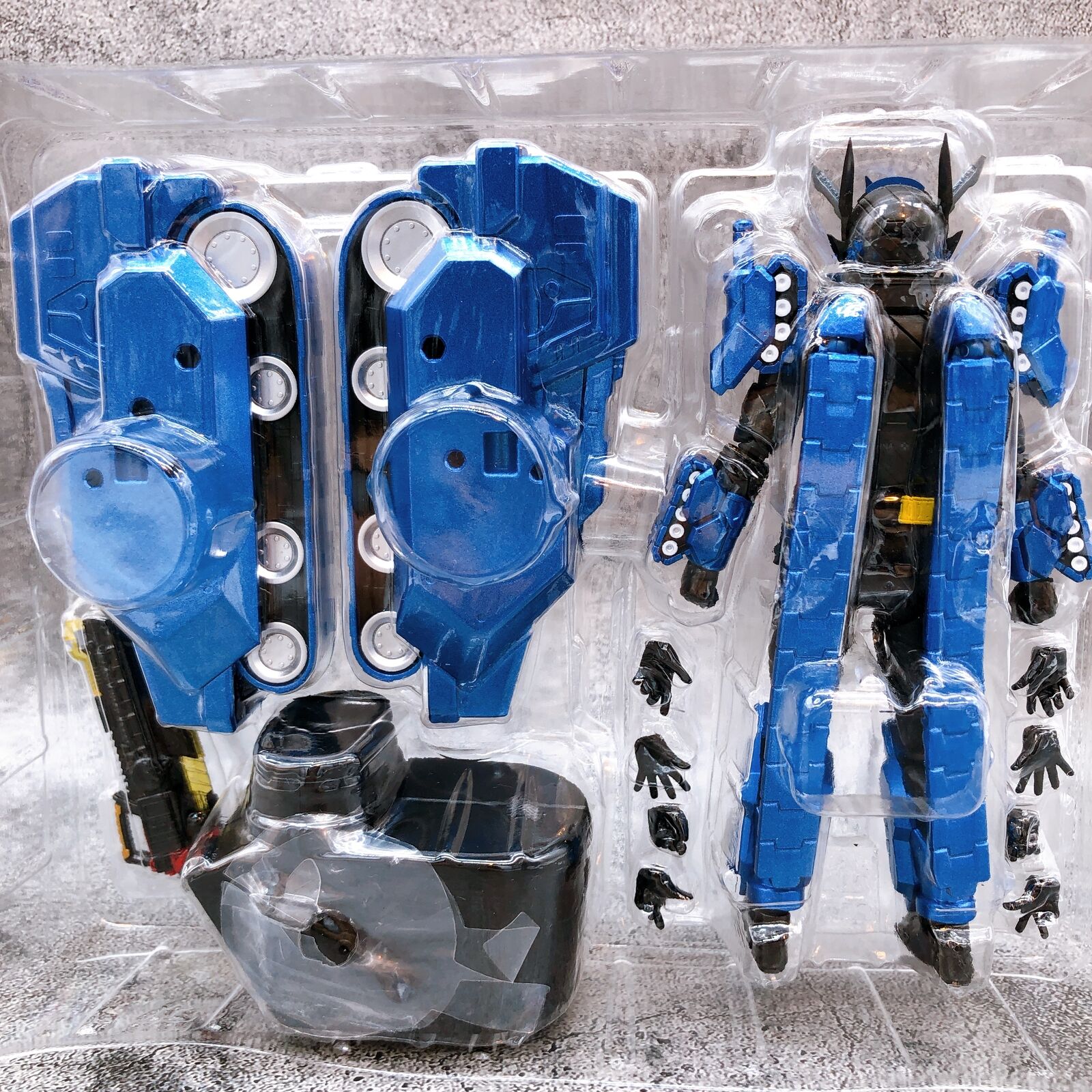 Kamen Rider Tank Tank Form S.H.Figuarts Tamashii Web Shop Limited [BANDAI SPIRITS]