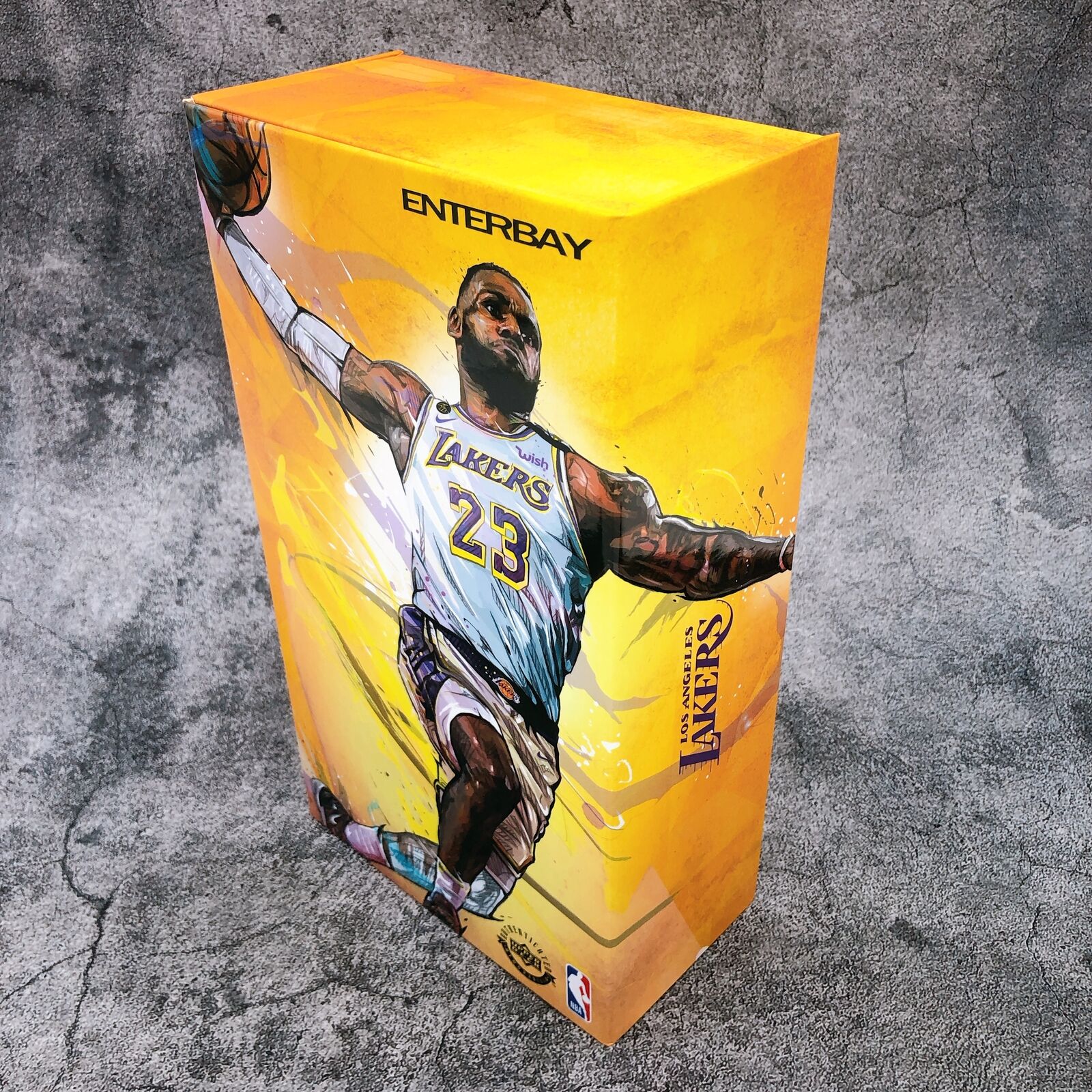 NBA Lakers LeBron James 1/9 Scale Motion Masterpiece MM-1210 [ENTERBAY]