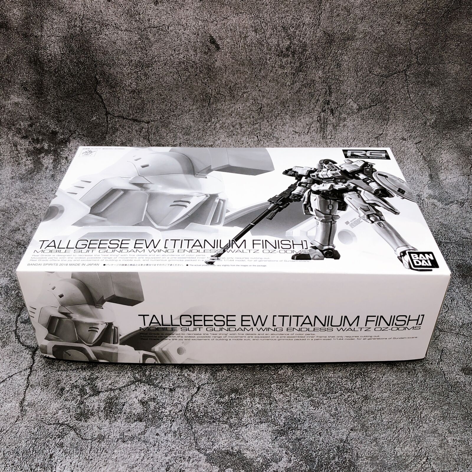 RG 1/144 Tallgeese EW Titanium Finish [Premium Bandai]