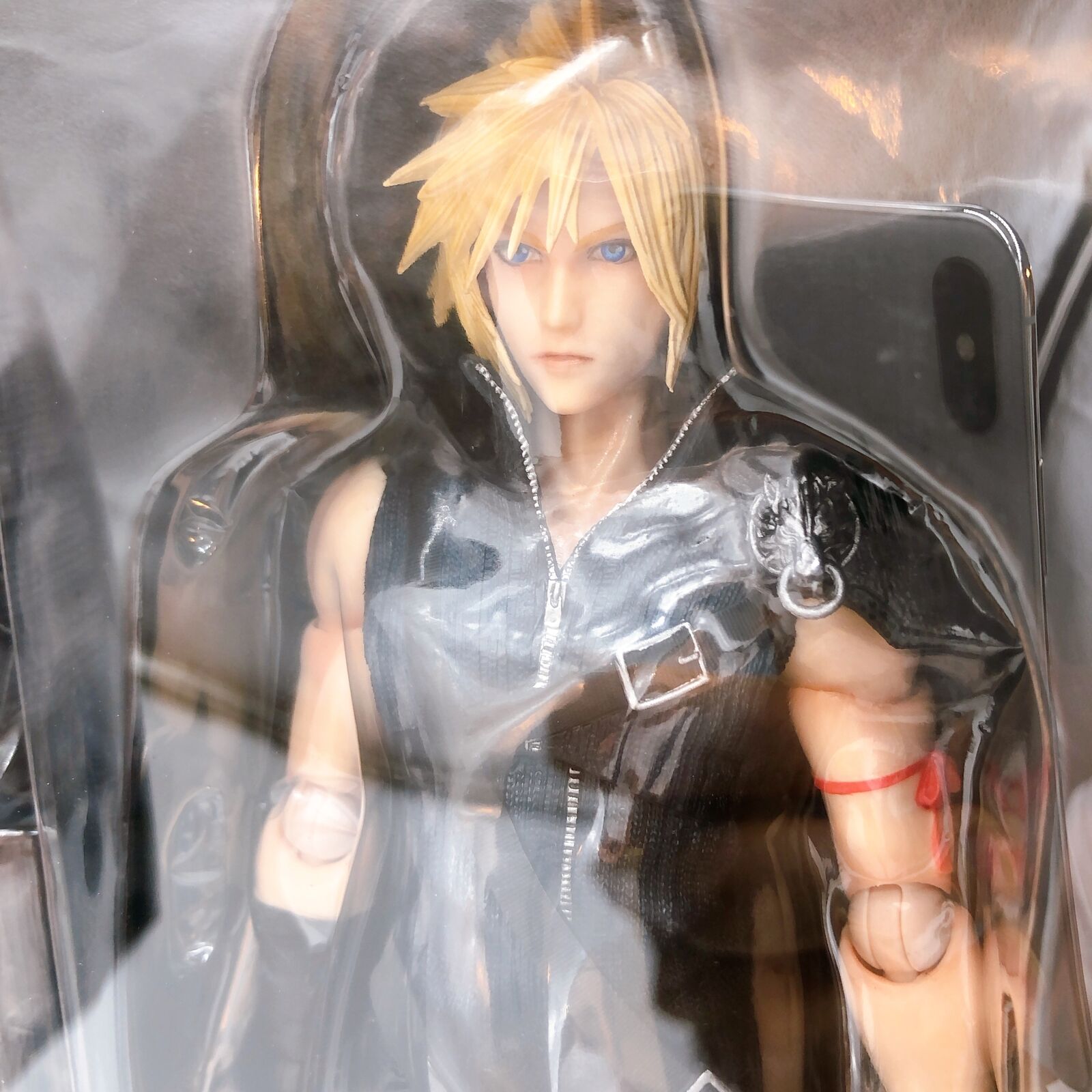 FINAL FANTASY VII Advent Children Cloud Strife Play Arts Kai [Square Enix]