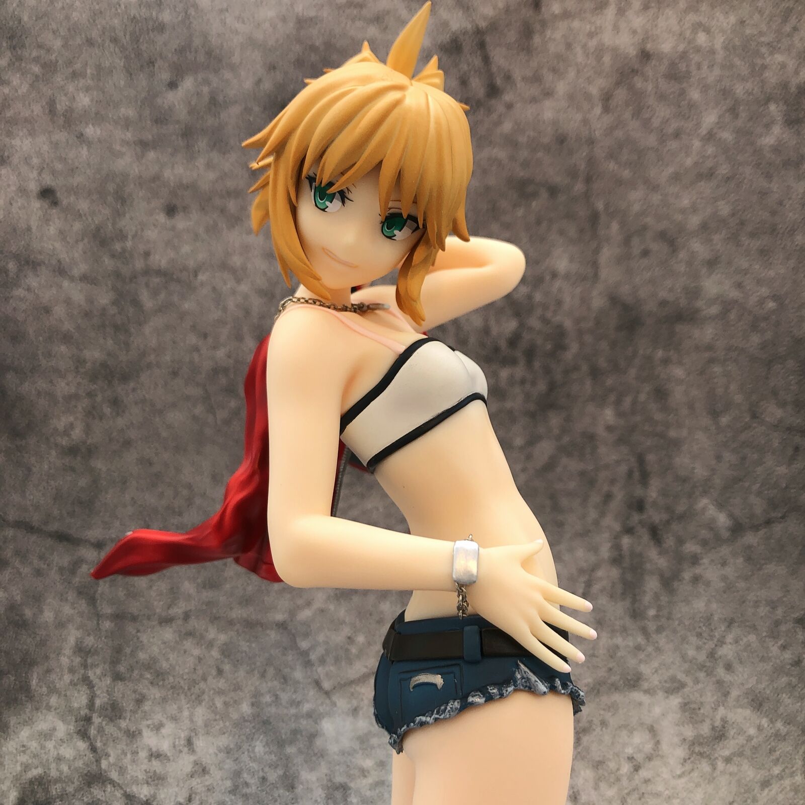 Fate/Apocrypha Saber of Red Mordred 1/7 Scale [Aquamarine]