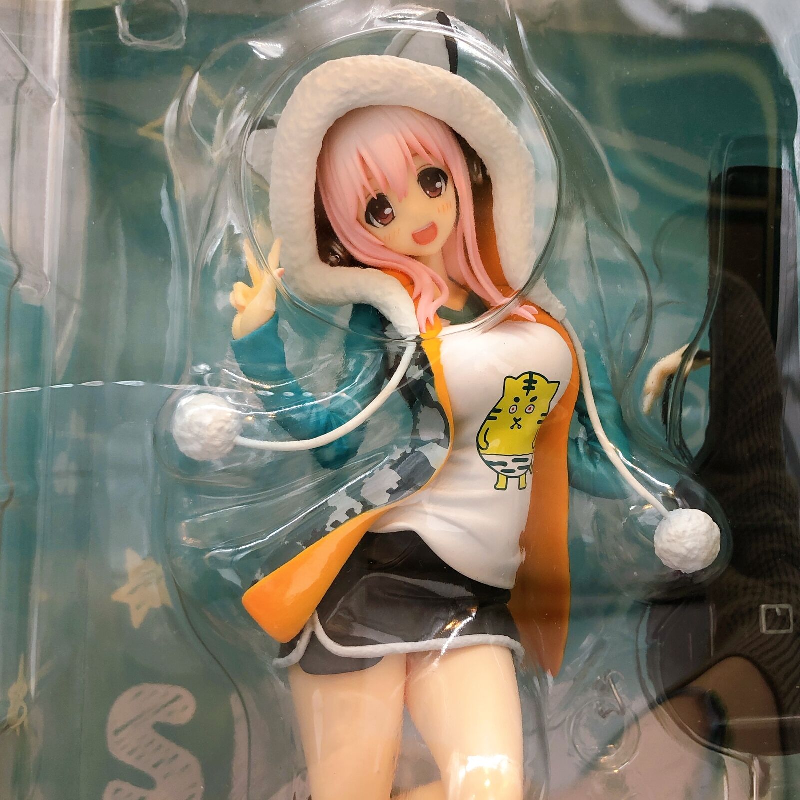 Super Sonico Tiger Hoodie Ver. 1/8 Scale