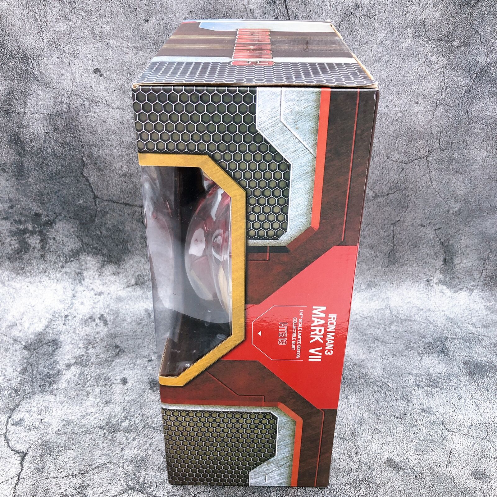 Iron Man 3 Iron Man Mark7 Hot Toys Bust 1/4 Scale Collectible [Hot Toys]