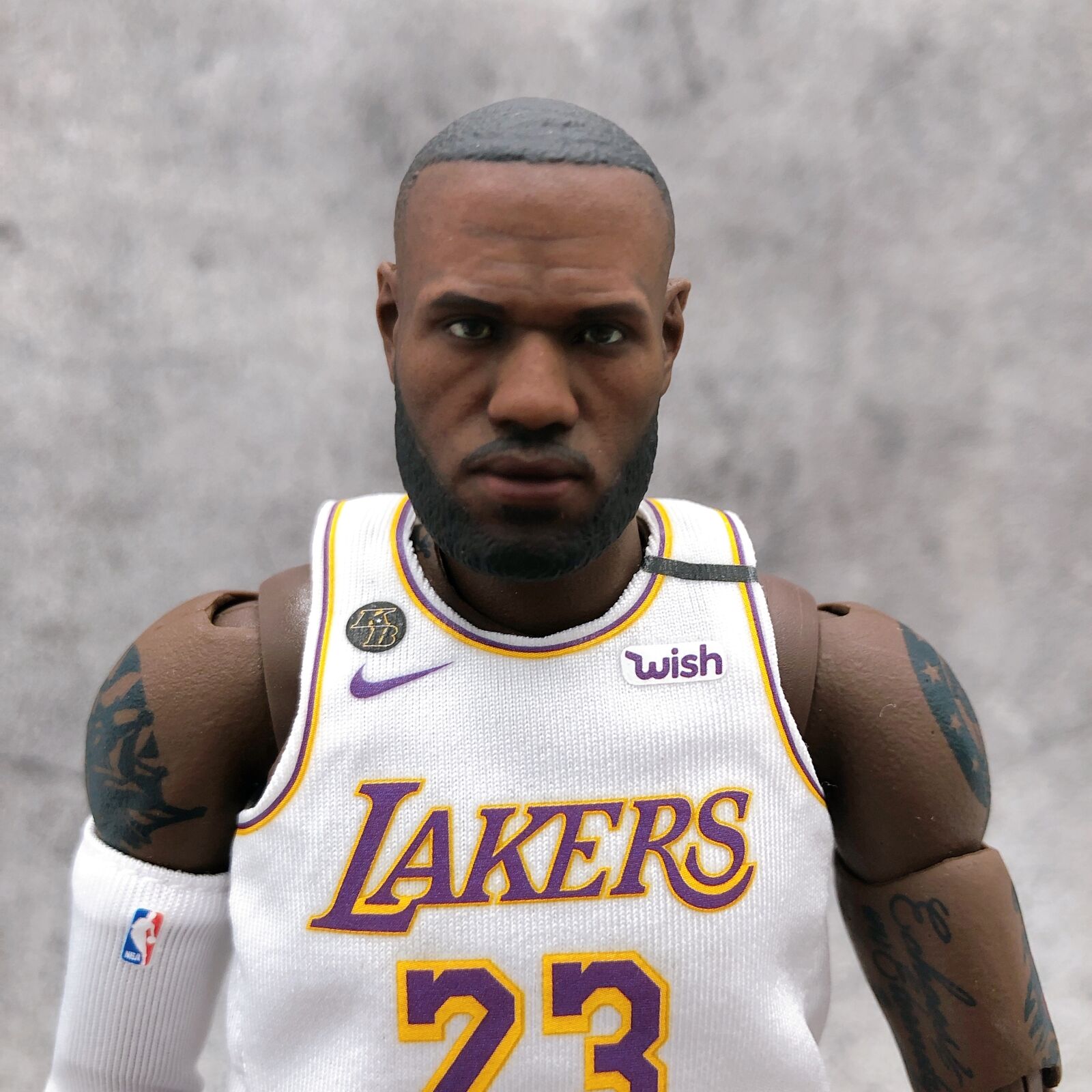 NBA Lakers LeBron James 1/9 Scale Motion Masterpiece MM-1210 [ENTERBAY]