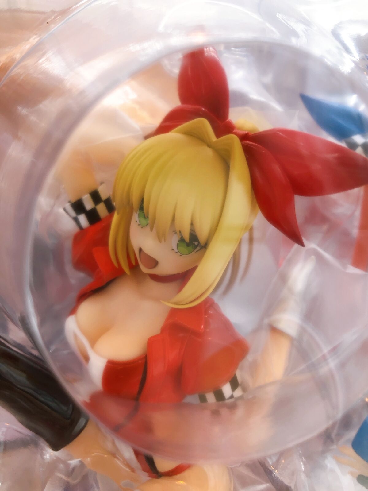 ネロ　TYPE-MOON RACINNG 1/7スケール Amazon.com: Good Smile Racing & Type-Moon Racing: Nero