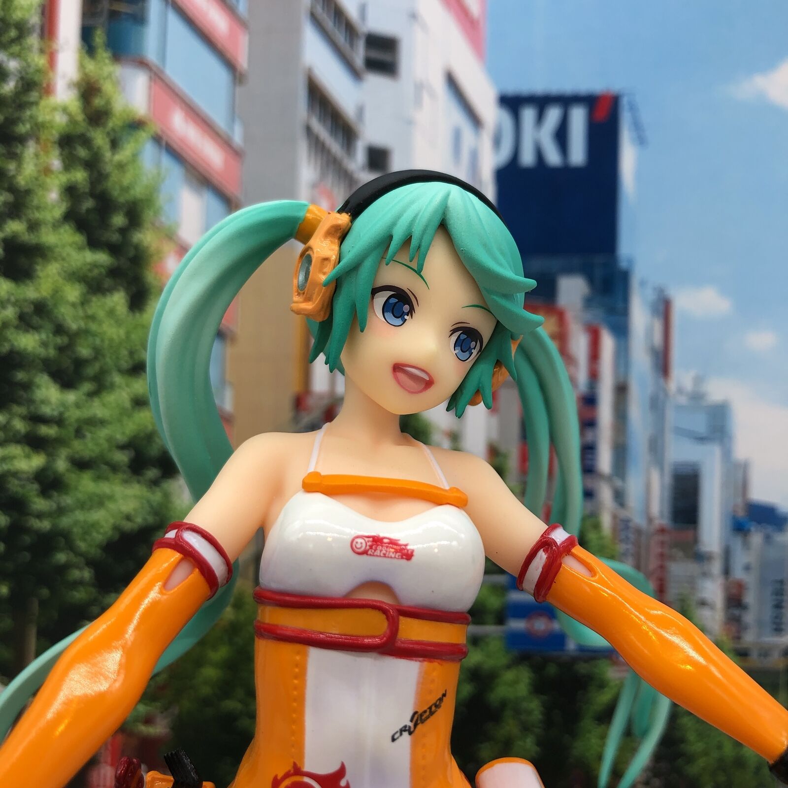Hatsune Miku Racing Miku 2010 Ver. POP UP PARADE [Good Smile