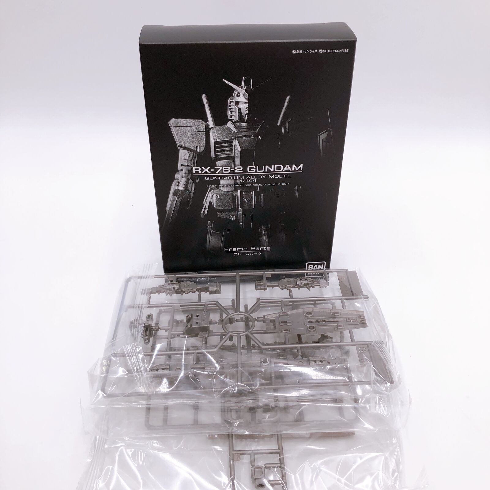 ガンダリウム合金モデル 1/144 gundarium ガンプラ「ガンダリウム合金モデル 1/144 RX-78-2 ガンダム」の