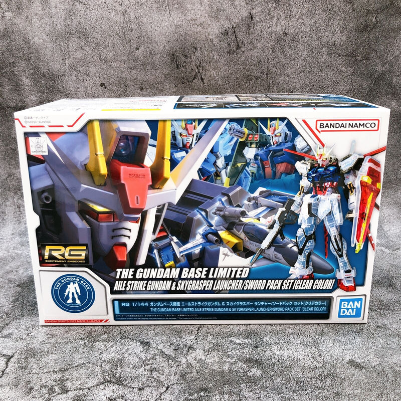 RG 1/144 Aile Strike Gundam & Skygrasper Launcher / Sword Pack Set [Clear Color] [Gundam Base Limited] 「Mobile Suit Gundam SEED」