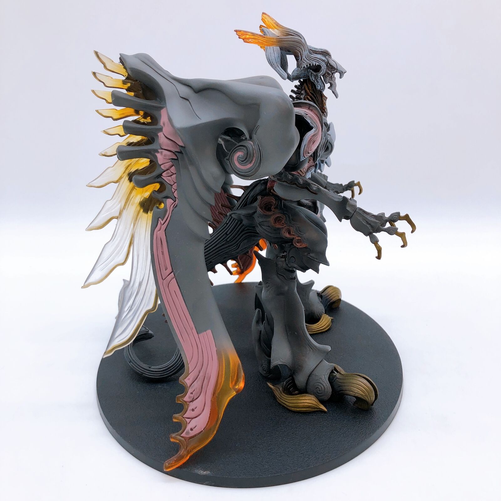 Goodie Squall Leonhart & Bahamut - Résine - Kotobukiya - Manga news Goodie Squall Leonhart & Bahamut - Résine - Kotobukiya - Manga news
