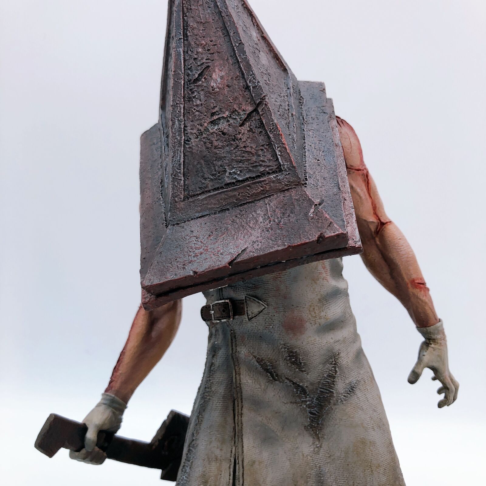 Silent Hill X Dead by Daylight The Executioner 1/6 Scale