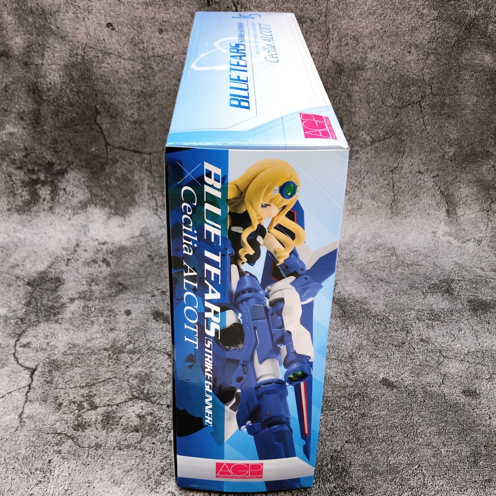 IS <Infinite Stratos> Blue Tears Strike Gunner × Cecilia Alcott Armor Girls Project [Bandai]