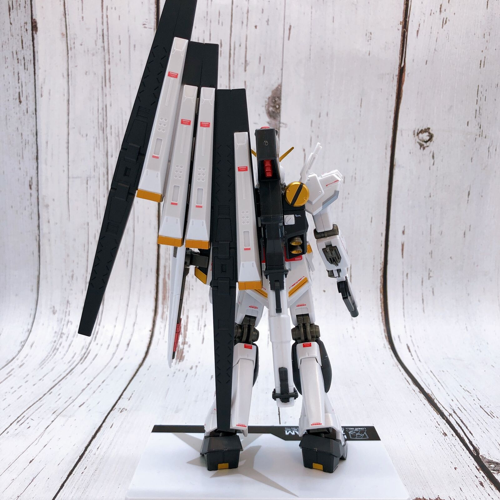 Mobile Suit Gundam 「Ichiban-Kuji Gundam Series M.S. Conclusion Vol.1」 Last One Prize RX-93 ν Gundam Last One Ver. [BANPRESTO]